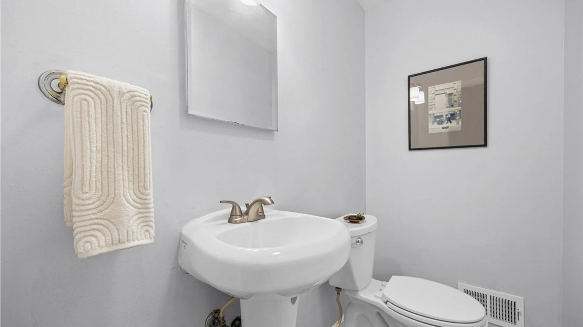 Property at 105 Green Clover Drive, Henrietta, NY 14467 19