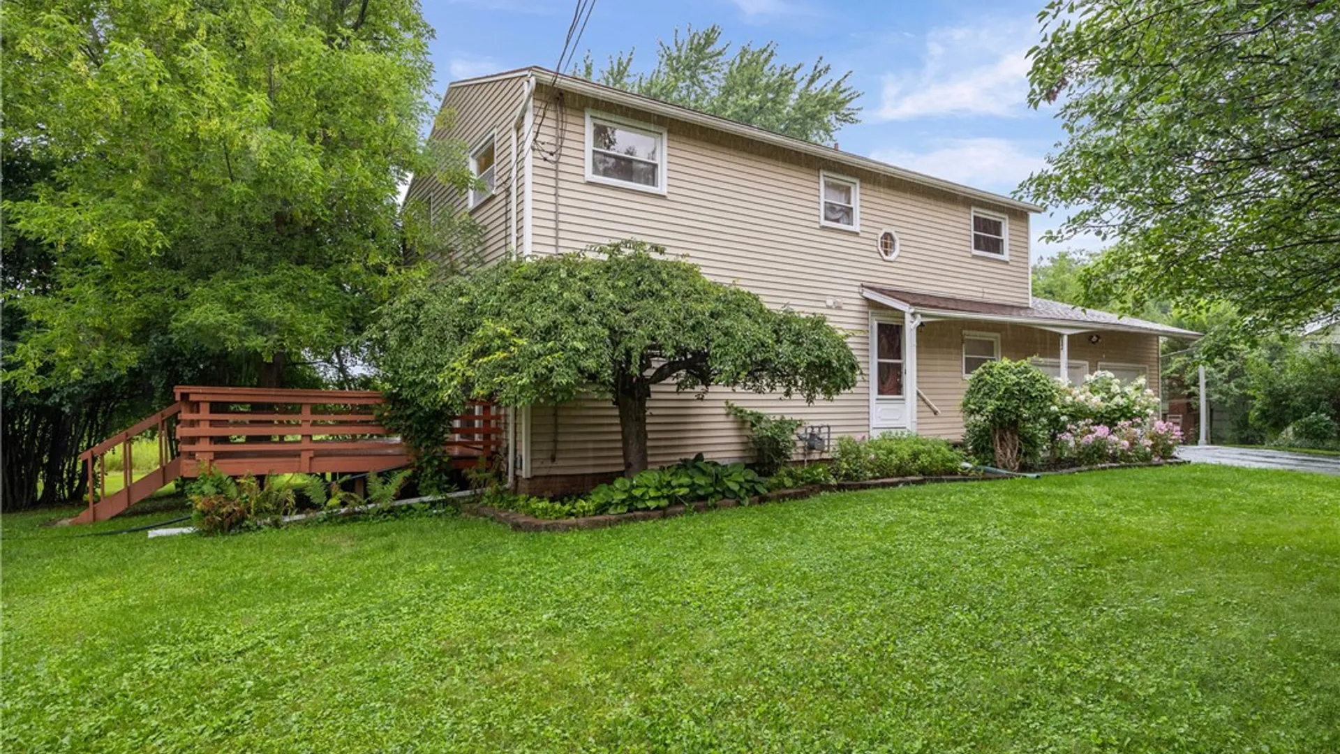 Property at 105 Green Clover Drive, Henrietta, NY 14467 3