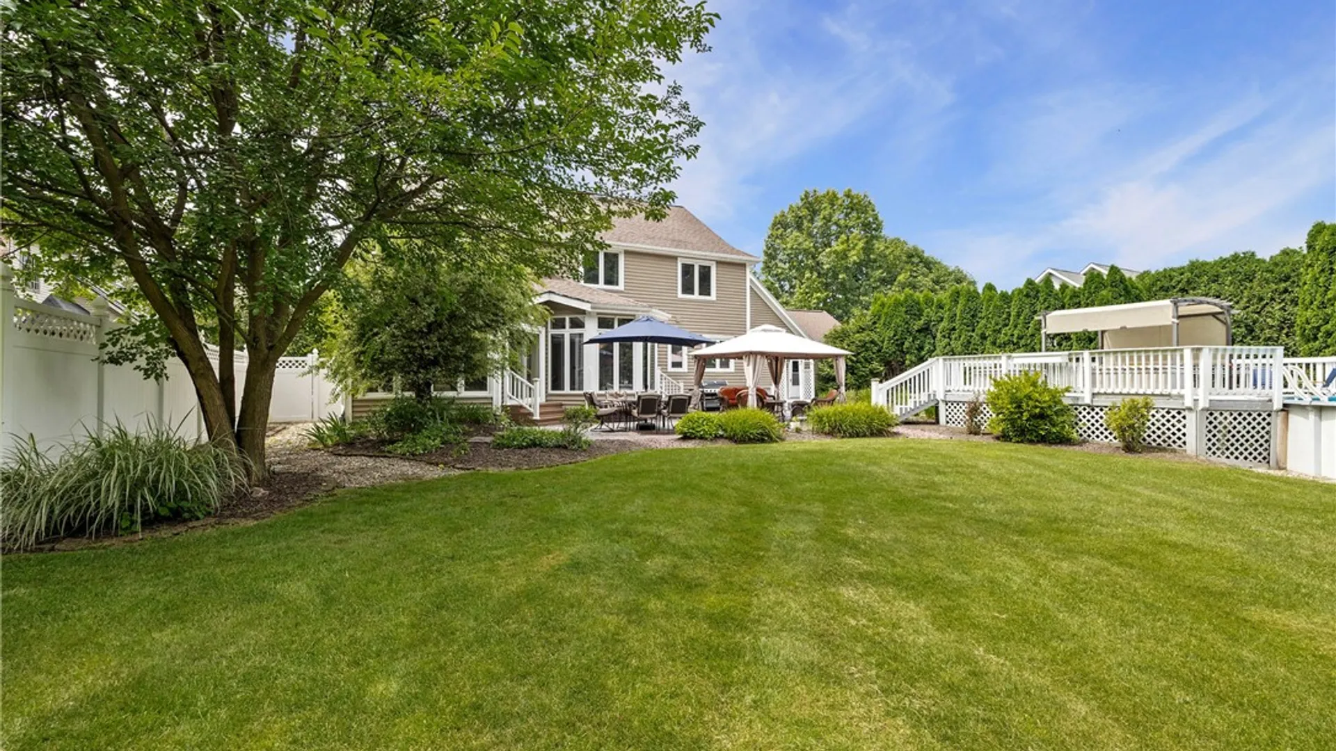 Property at 64 Wakecliffe Drive, Greece, NY 14616 46
