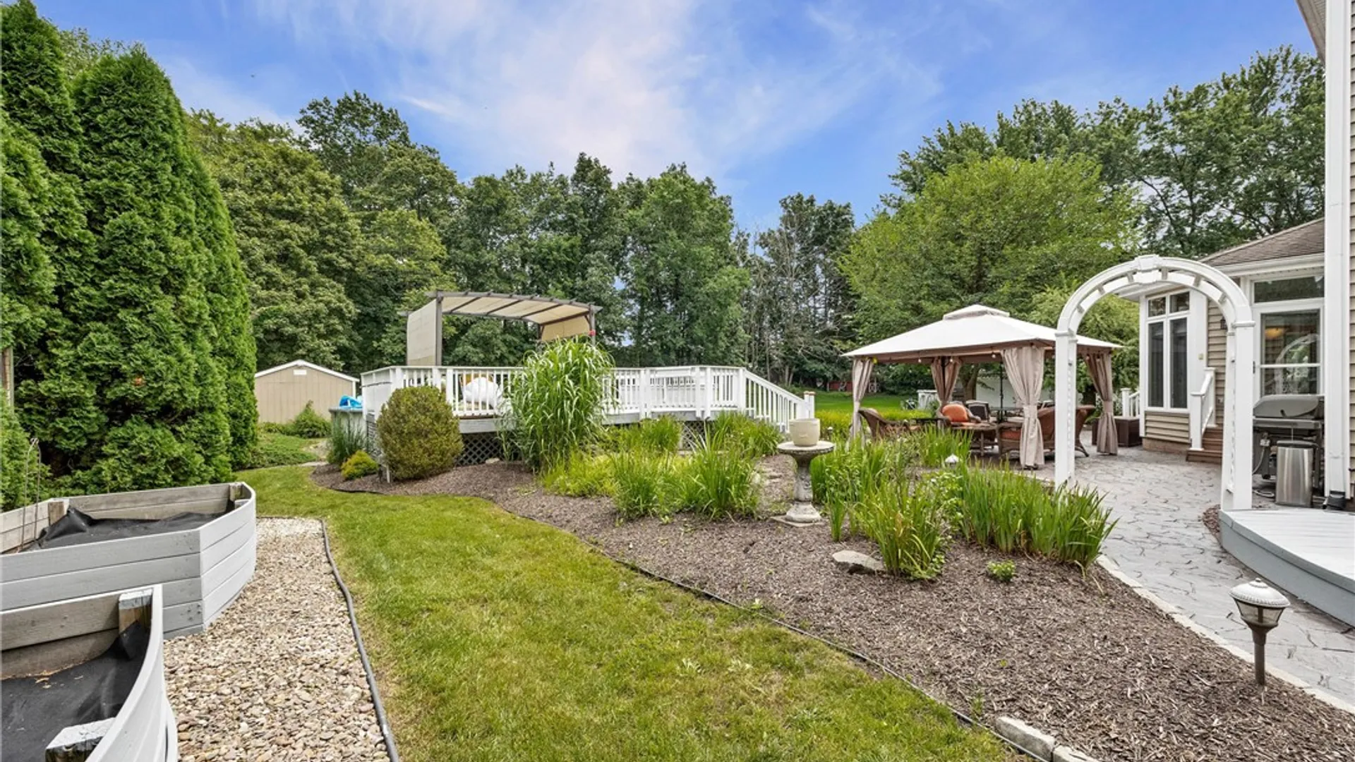 Property at 64 Wakecliffe Drive, Greece, NY 14616 48
