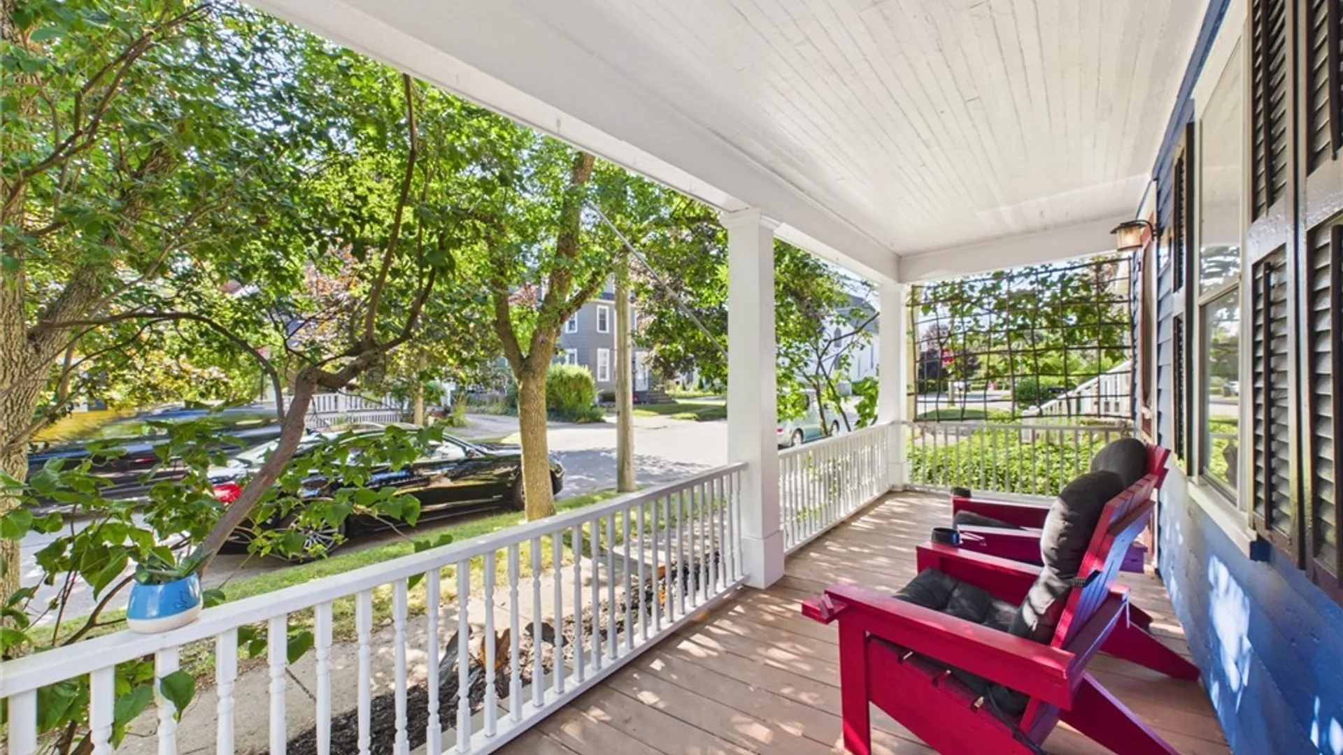 Property at 33 N Ellicott Street, Amherst, NY 14221 7