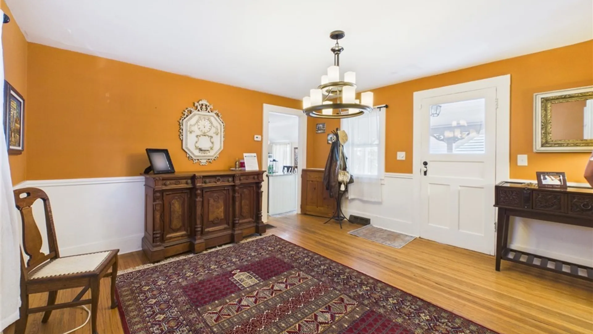 Property at 33 N Ellicott Street, Amherst, NY 14221 17