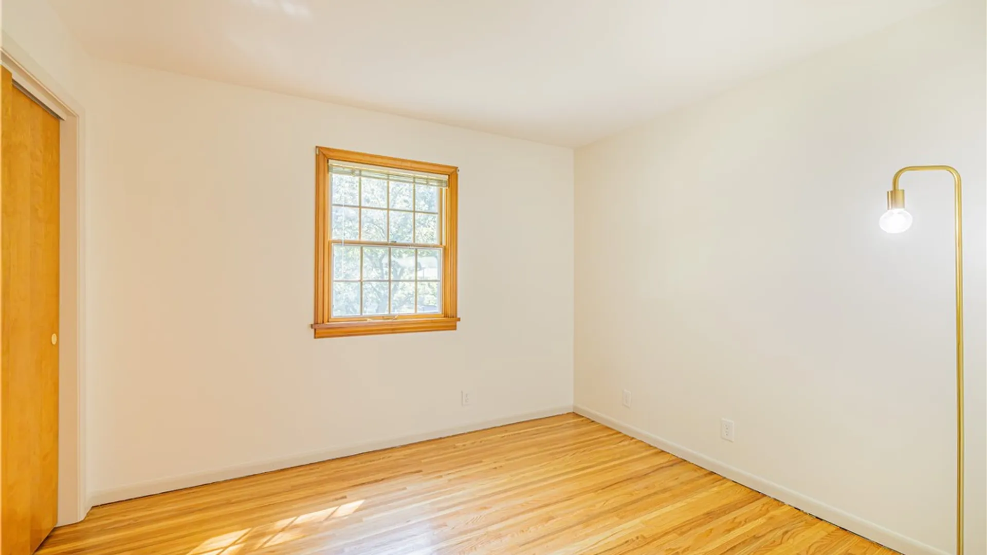 Property at 24 Shire Oaks Drive, Pittsford, NY 14534 17