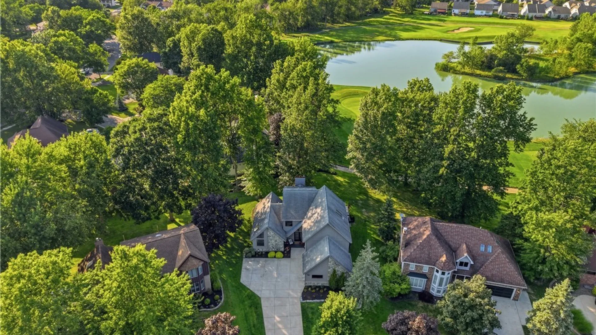 Property at 14 Coriander Court, Amherst, NY 14051 44