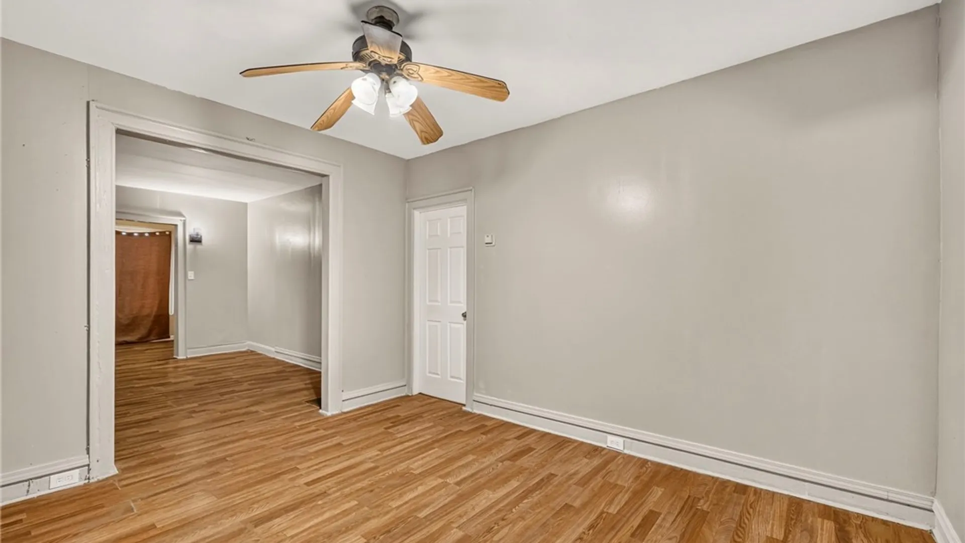 Property at 17 Inter Park Avenue, Buffalo, NY 14211 11