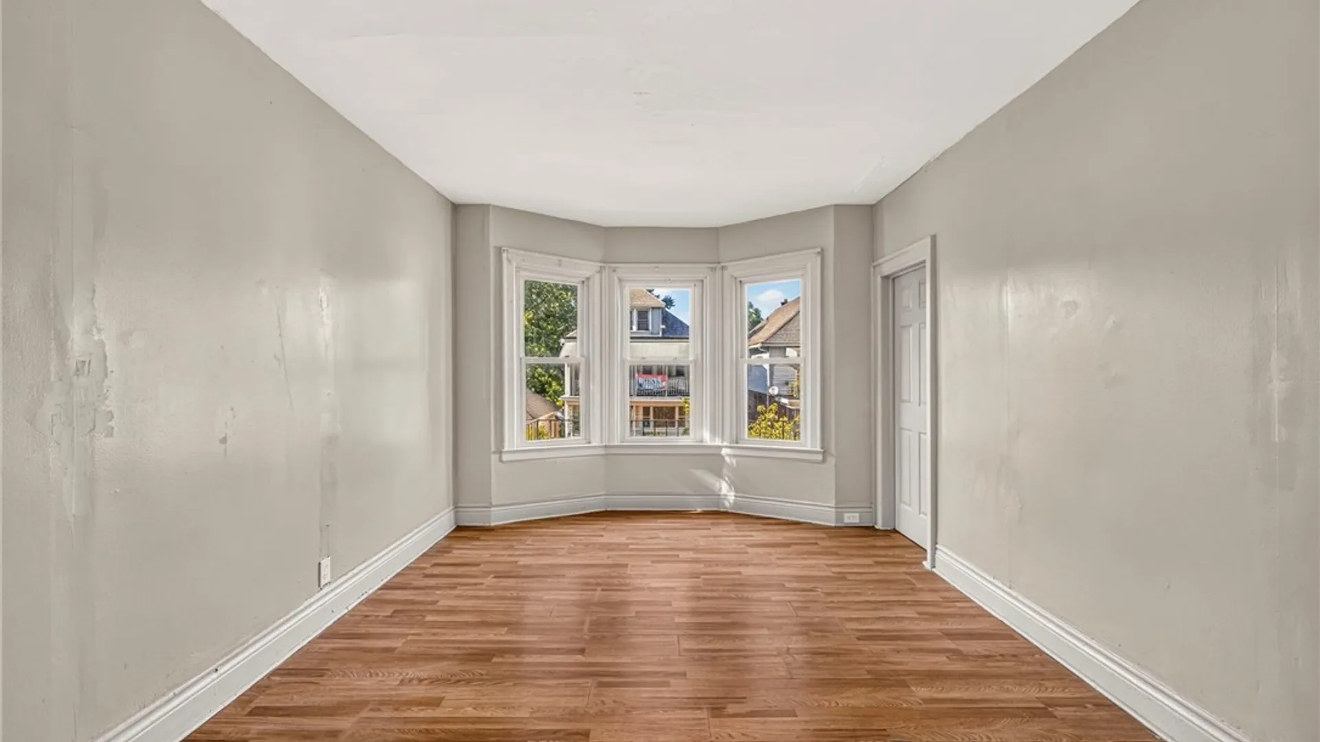Property at 17 Inter Park Avenue, Buffalo, NY 14211 25
