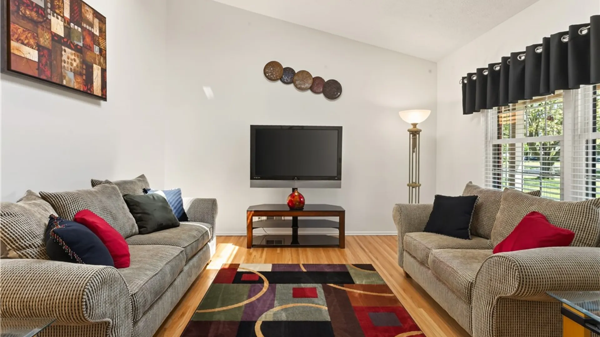 Property at 86 Courtly Circle, Greece, NY 14615 12
