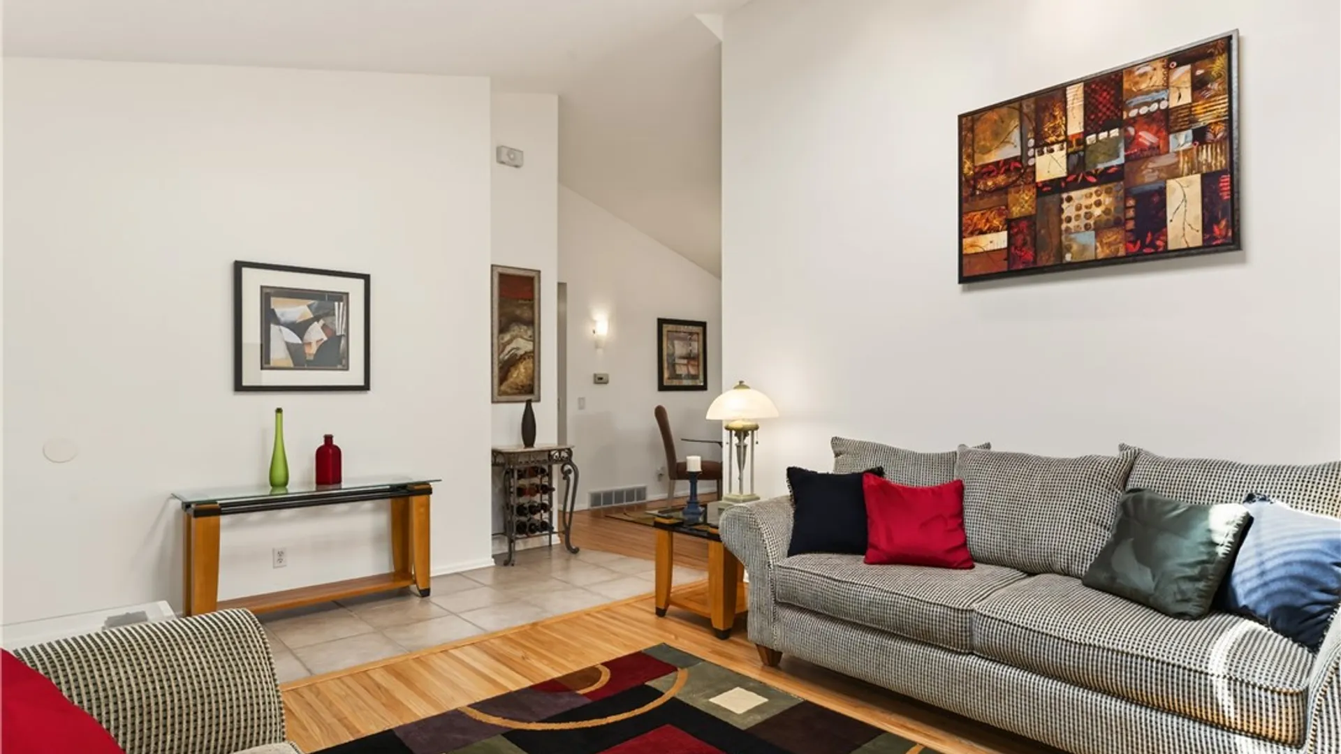 Property at 86 Courtly Circle, Greece, NY 14615 13