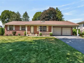 Property at 86 Courtly Circle, Greece, NY 14615