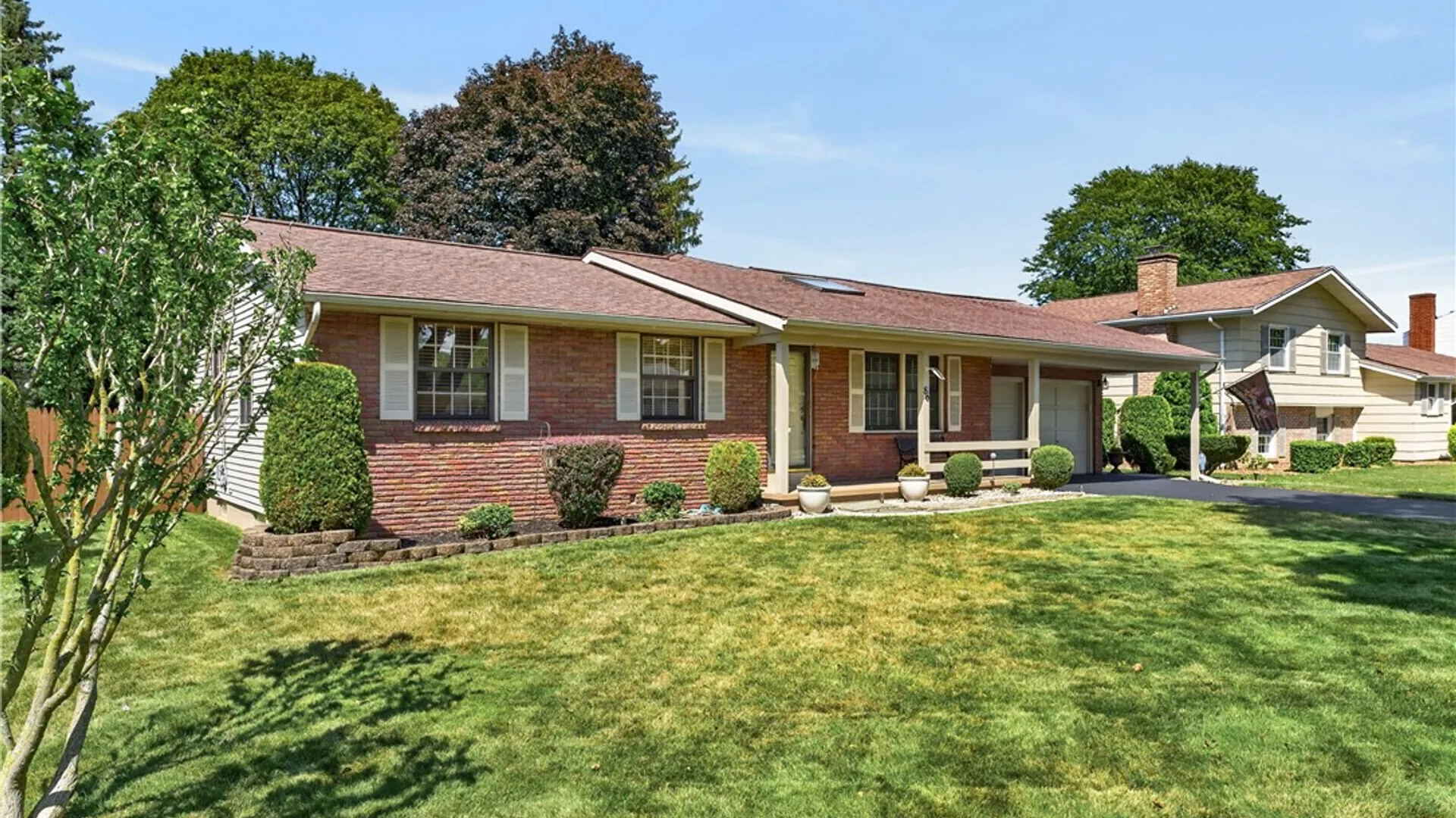 Property at 86 Courtly Circle, Greece, NY 14615 3