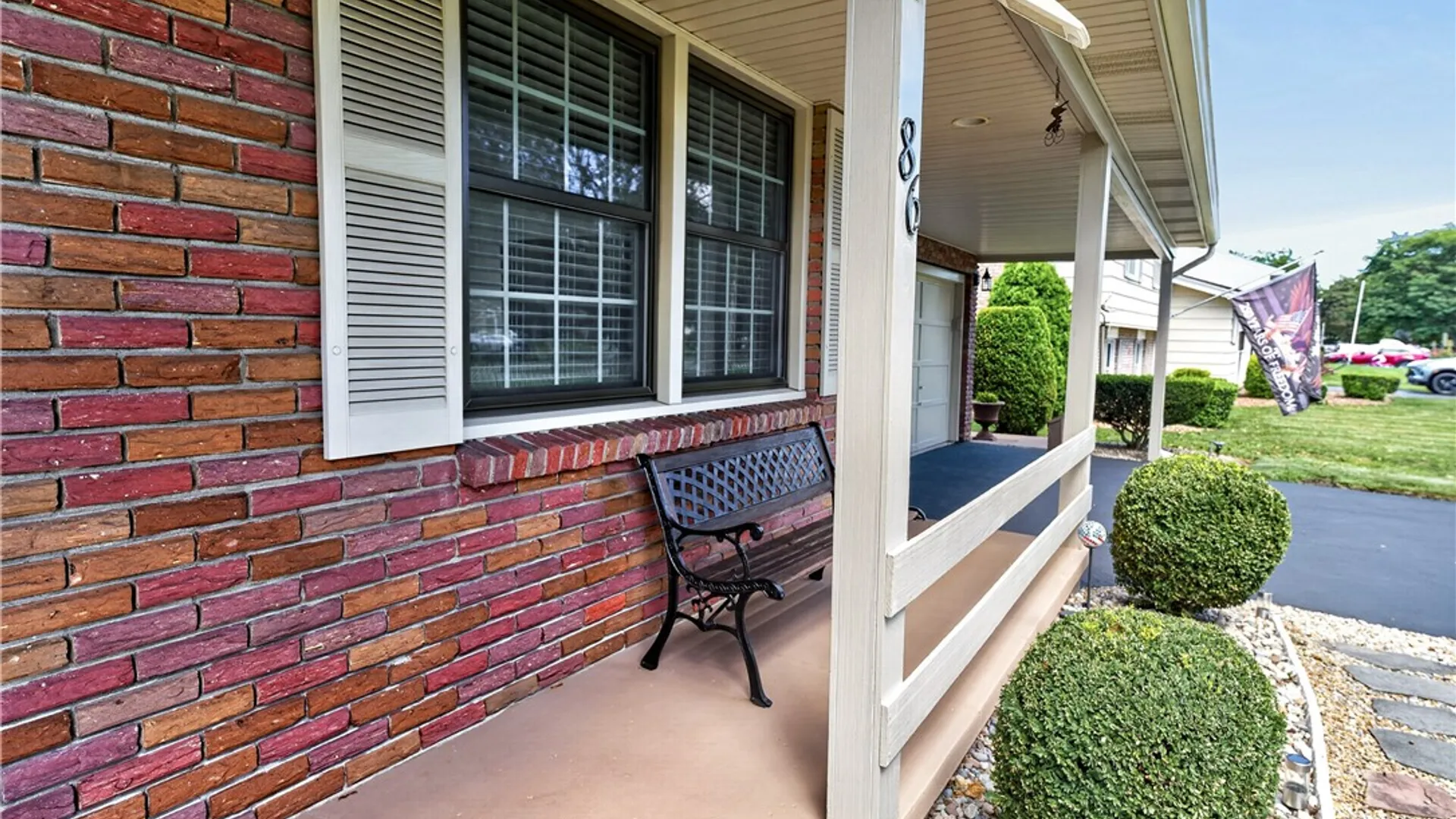 Property at 86 Courtly Circle, Greece, NY 14615 5
