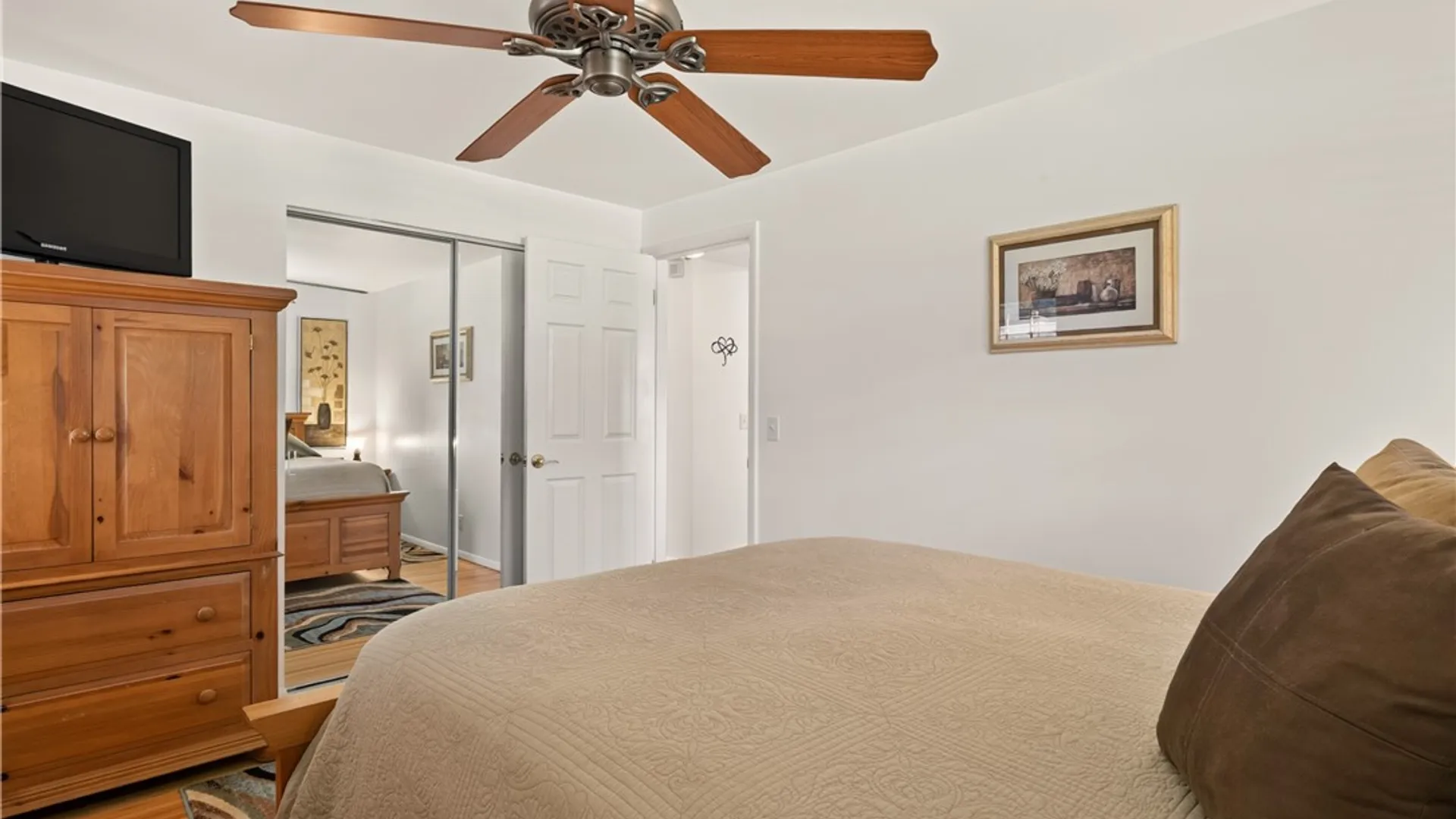 Property at 86 Courtly Circle, Greece, NY 14615 29