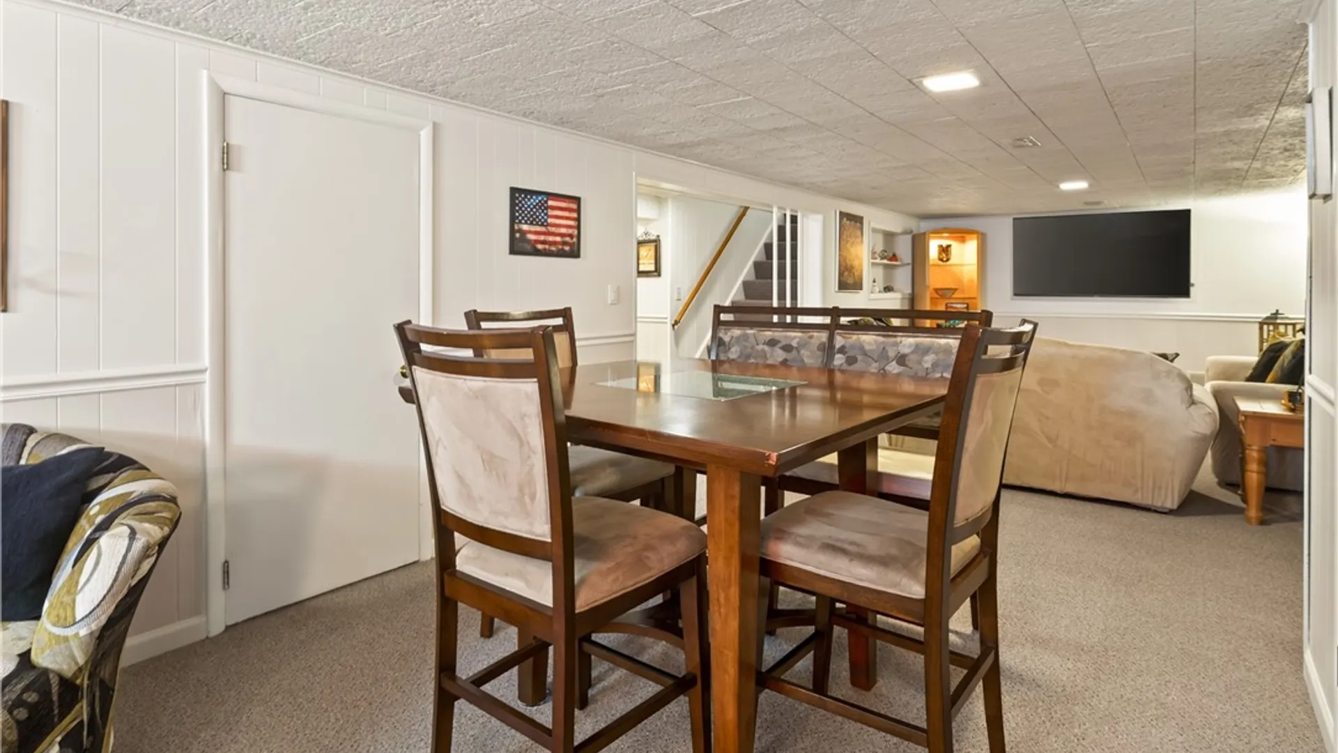 Property at 86 Courtly Circle, Greece, NY 14615 39