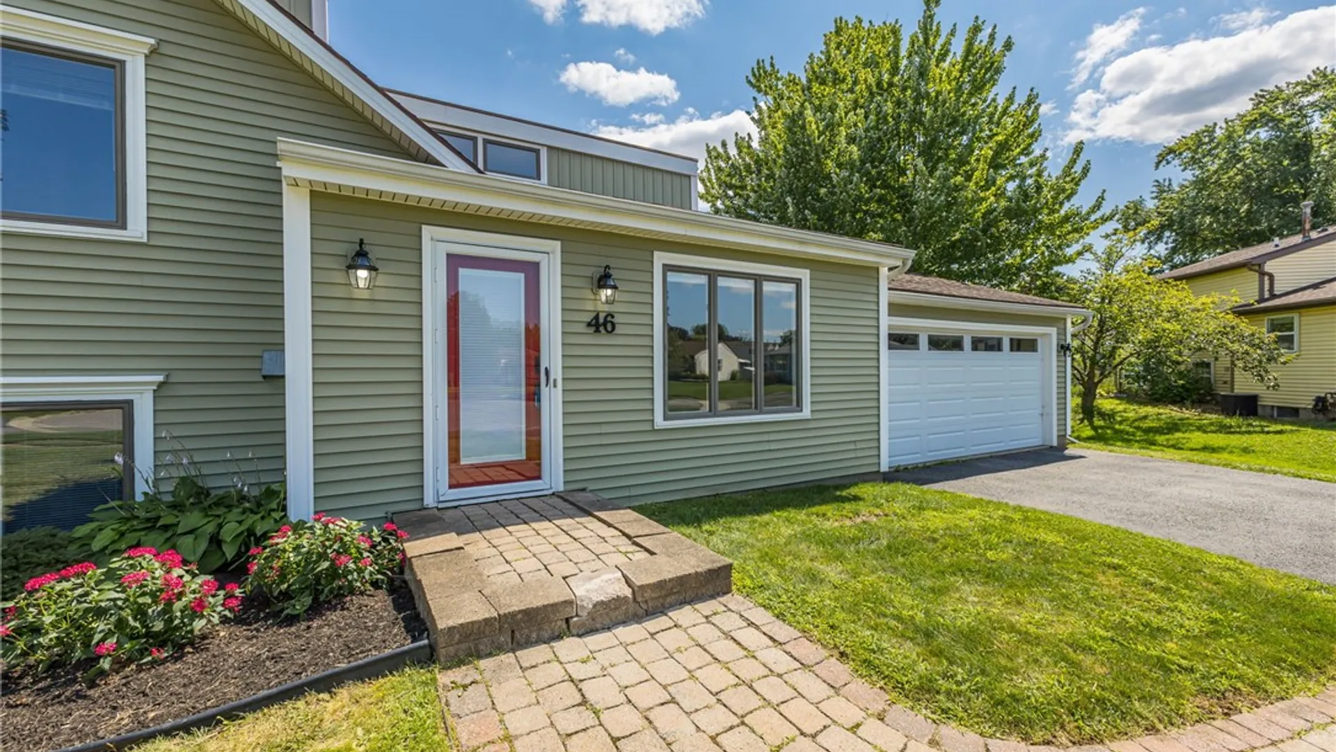 Property at 46 Weather Wood Lane, Greece, NY 14612 3