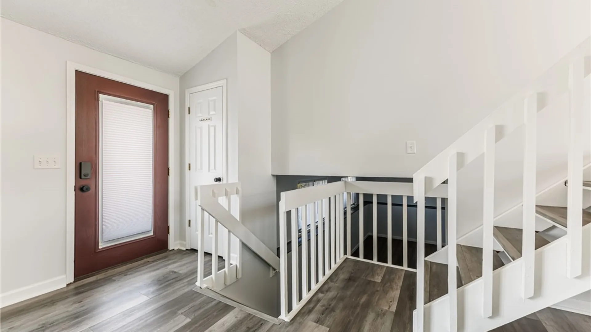 Property at 46 Weather Wood Lane, Greece, NY 14612 4