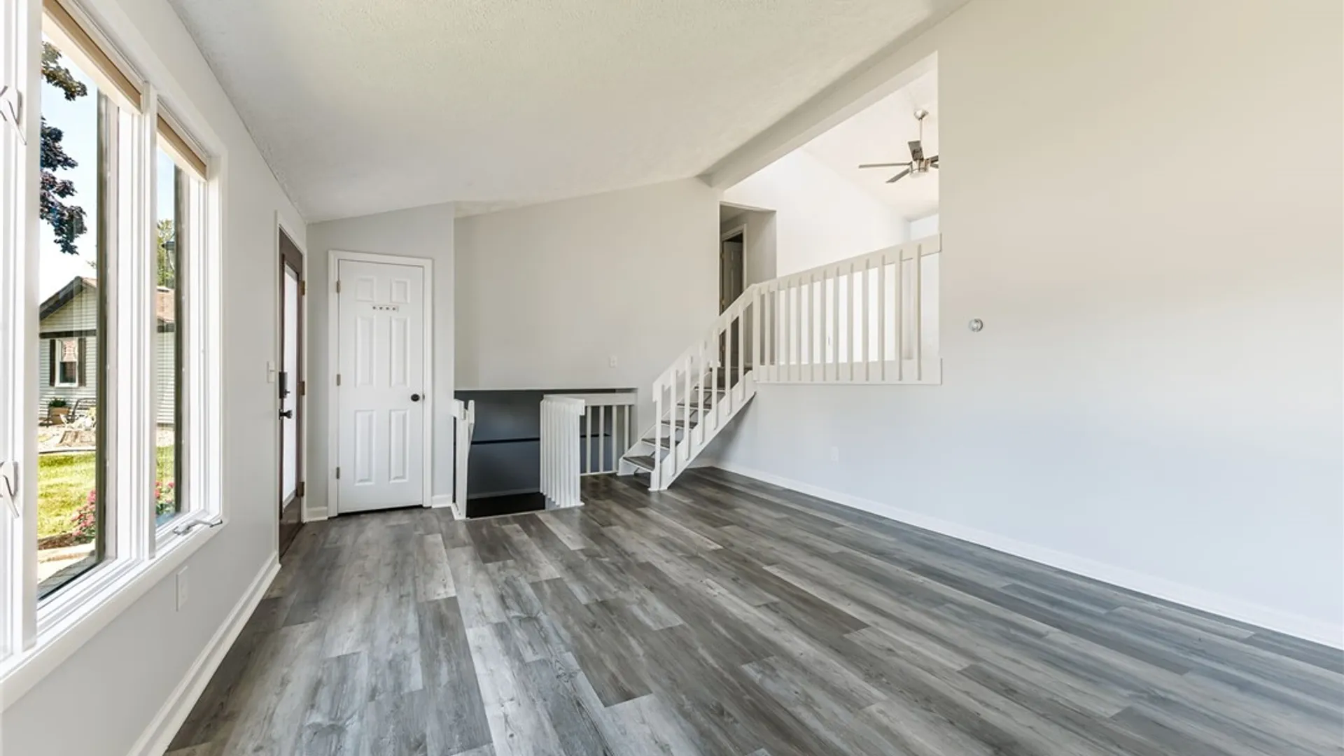 Property at 46 Weather Wood Lane, Greece, NY 14612 7
