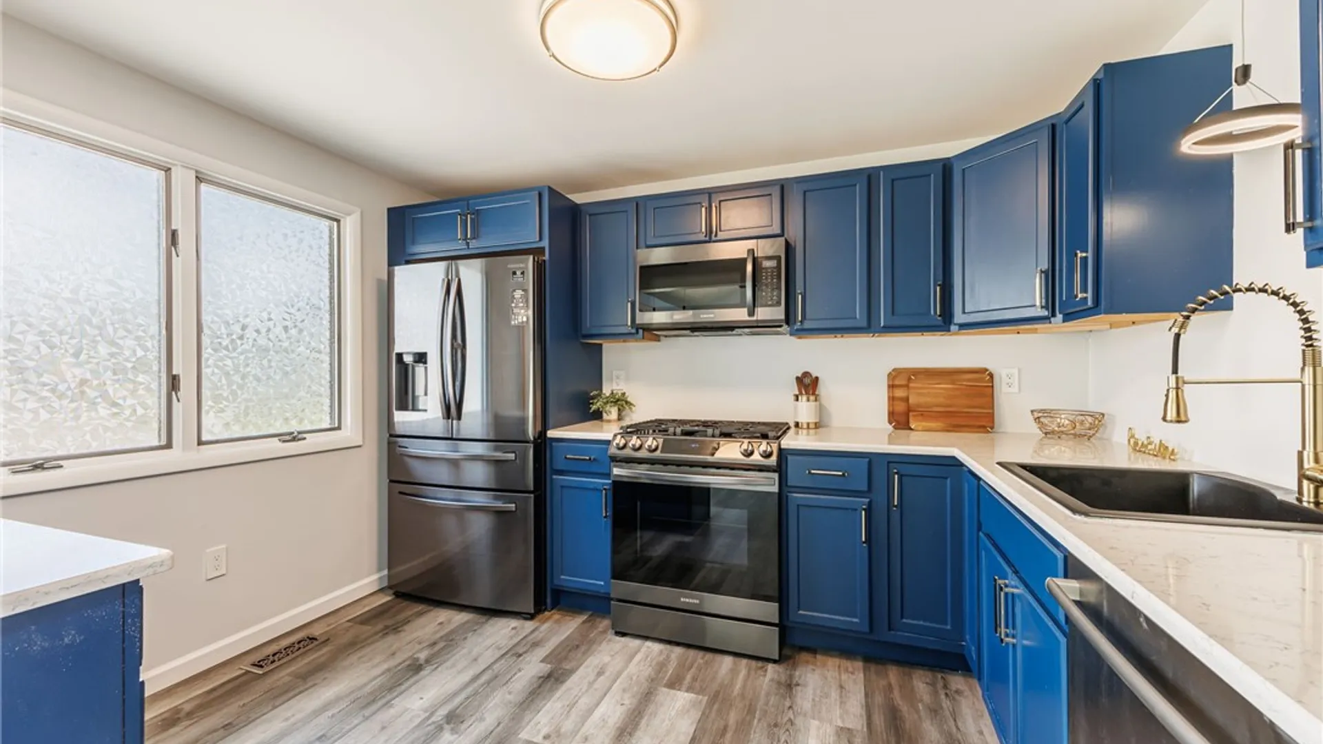 Property at 46 Weather Wood Lane, Greece, NY 14612 13