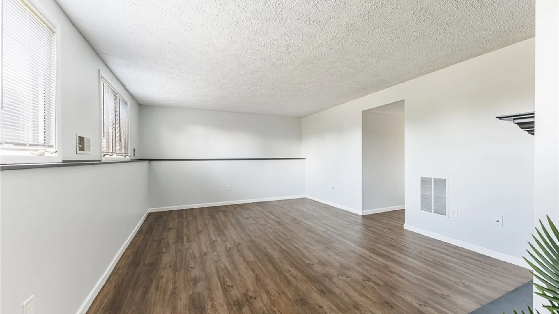 Property at 46 Weather Wood Lane, Greece, NY 14612 21