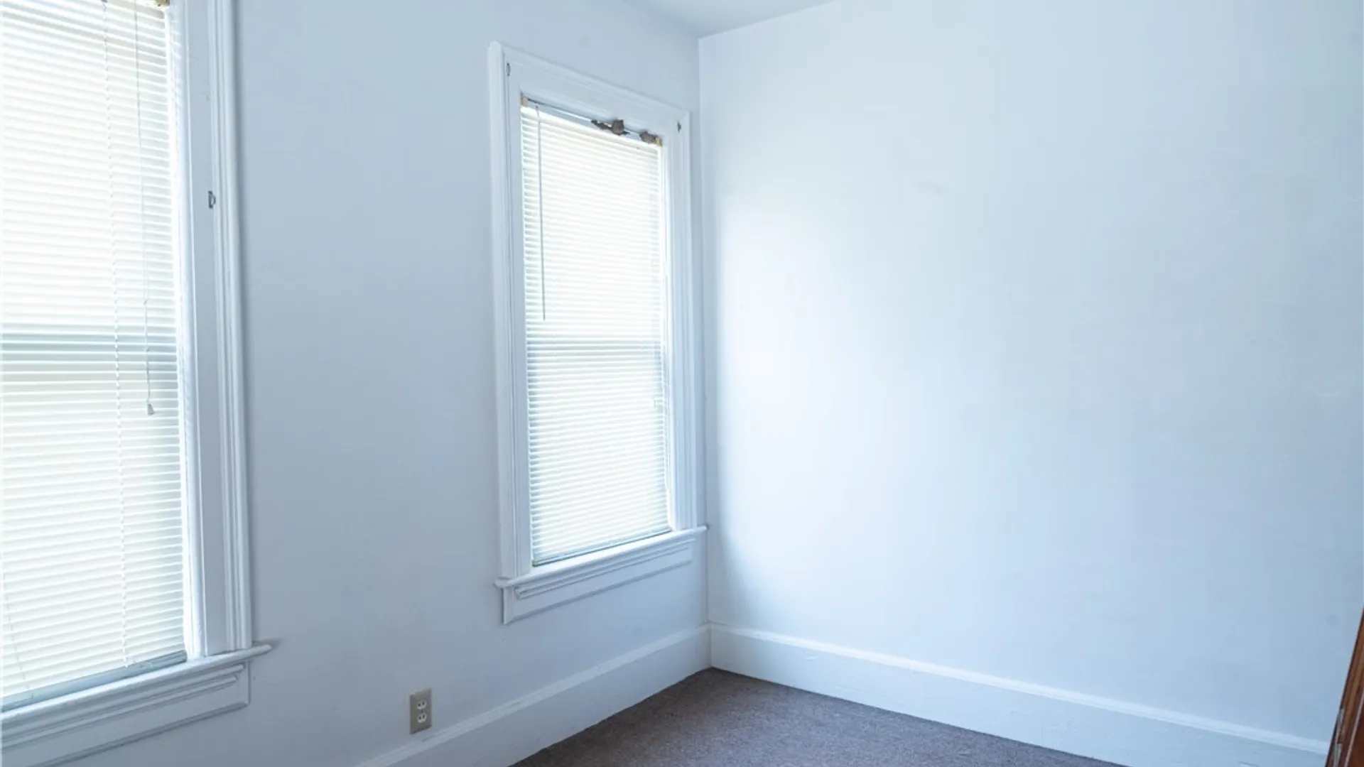 Property at 748 W Dominick Street, Rome, NY 13440 27