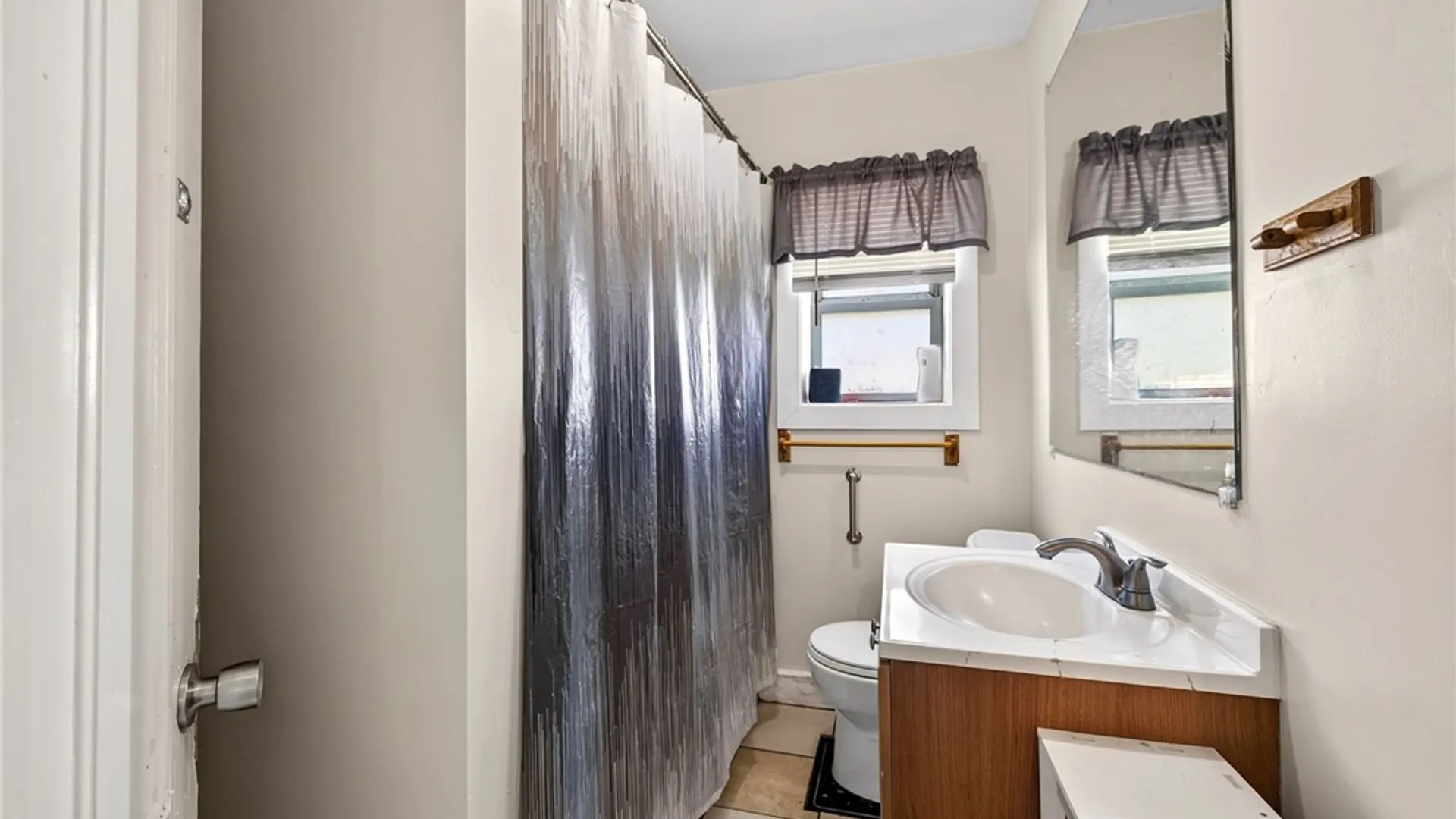 Property at 727 Dewey Avenue, Rochester, NY 14613 12