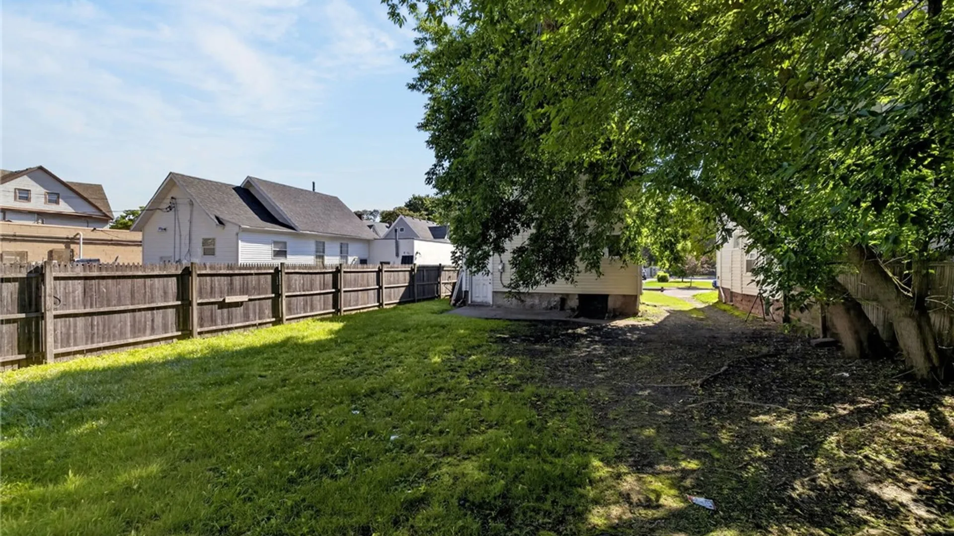 Property at 727 Dewey Avenue, Rochester, NY 14613 25
