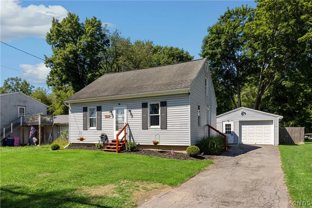 Property at 7663 Van Buren Road, Van Buren, NY 13027