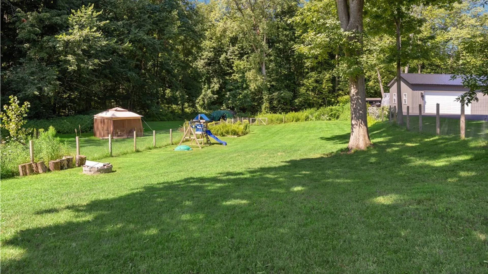 Property at 7663 Van Buren Road, Van Buren, NY 13027 4