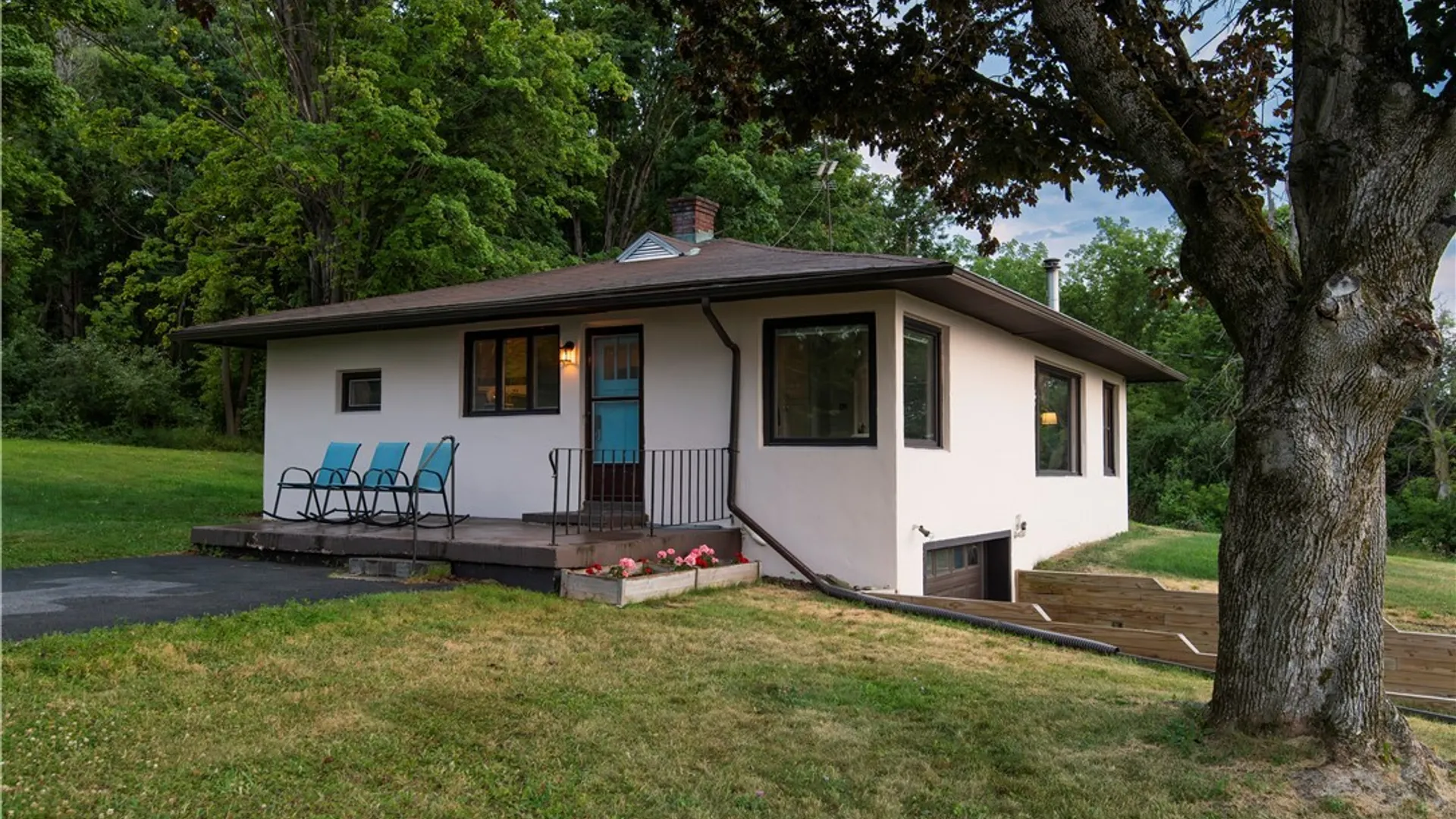 Property at 8266 Brimfield Street, Kirkland, NY 13323 4