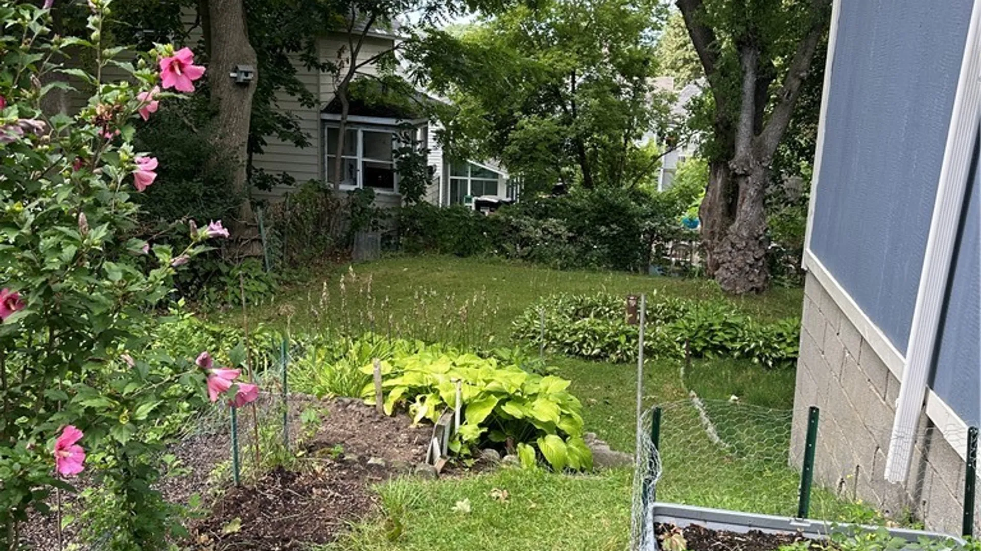 Property at 328 Grant Avenue, Syracuse, NY 13207 4