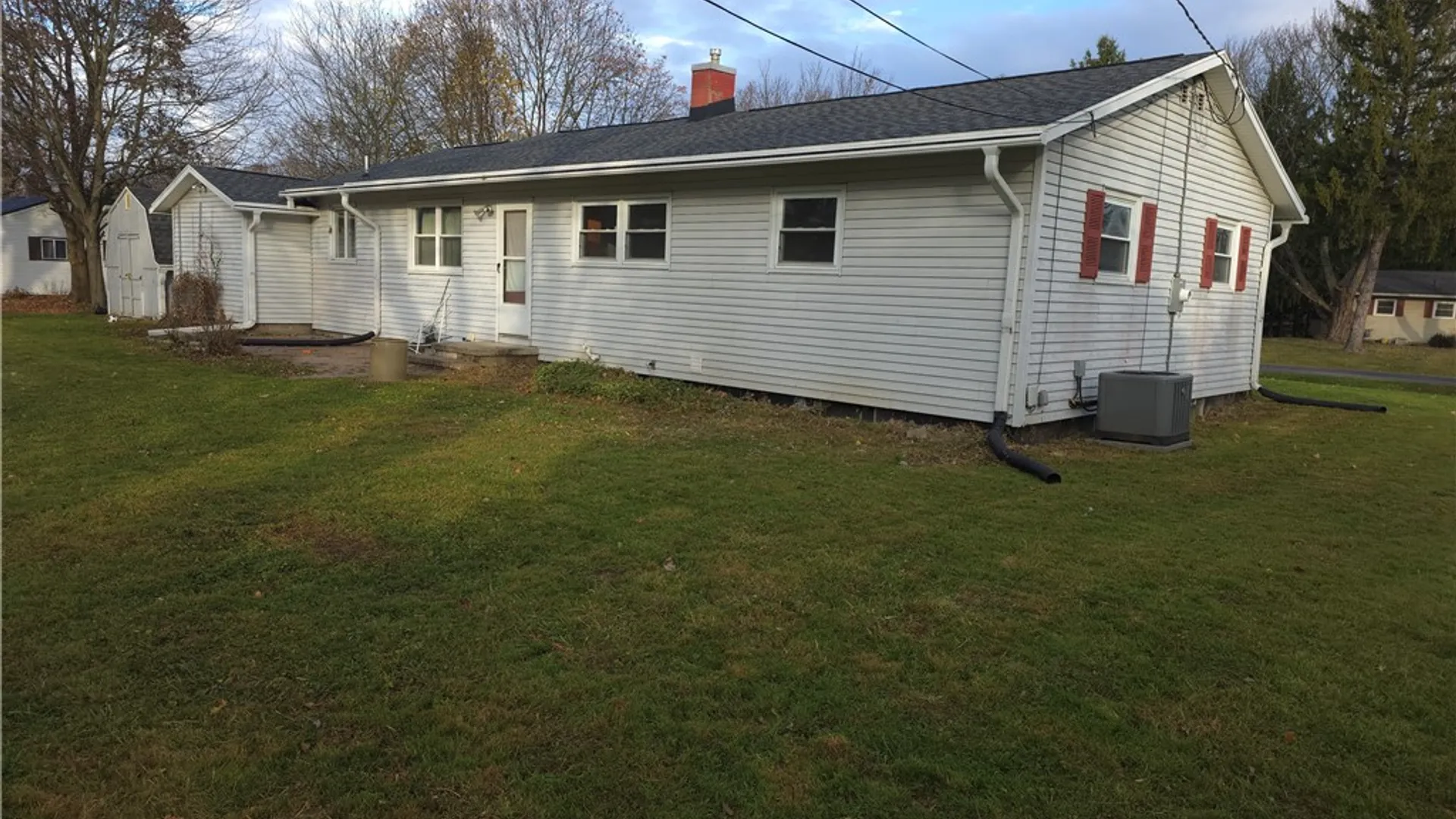 Property at 379 Hollybrook Road, Henrietta, NY 14623 26