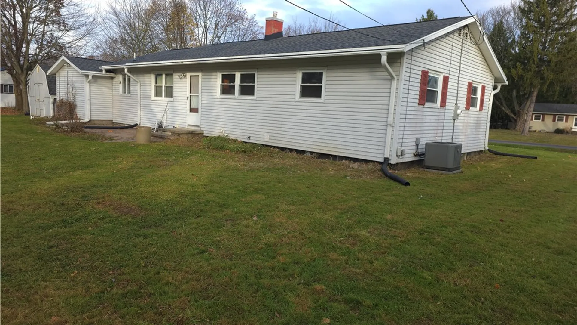 Property at 379 Hollybrook Road, Henrietta, NY 14623 27