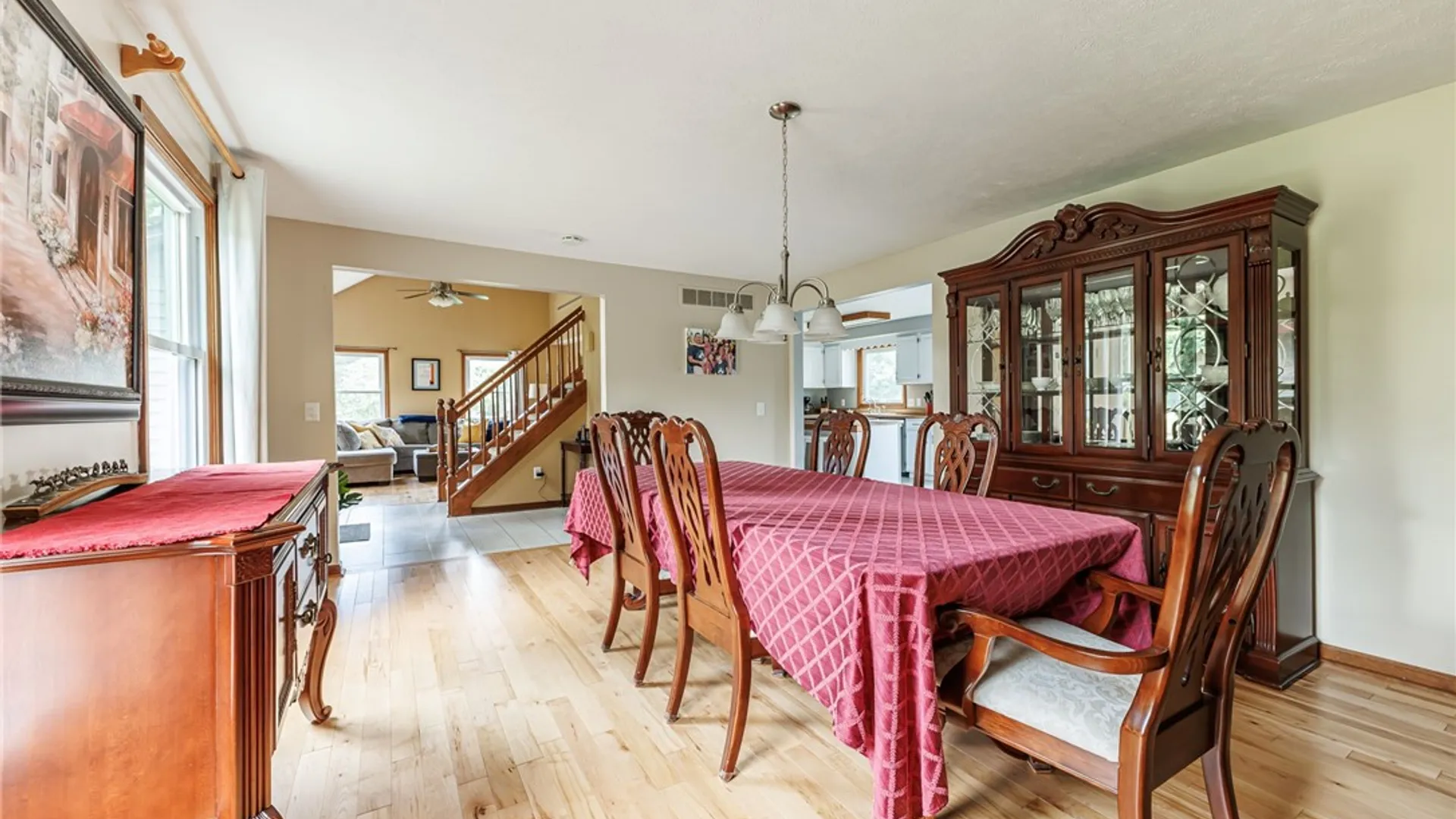 Property at 3 Pennsylvania Avenue, Livonia, NY 14414 16