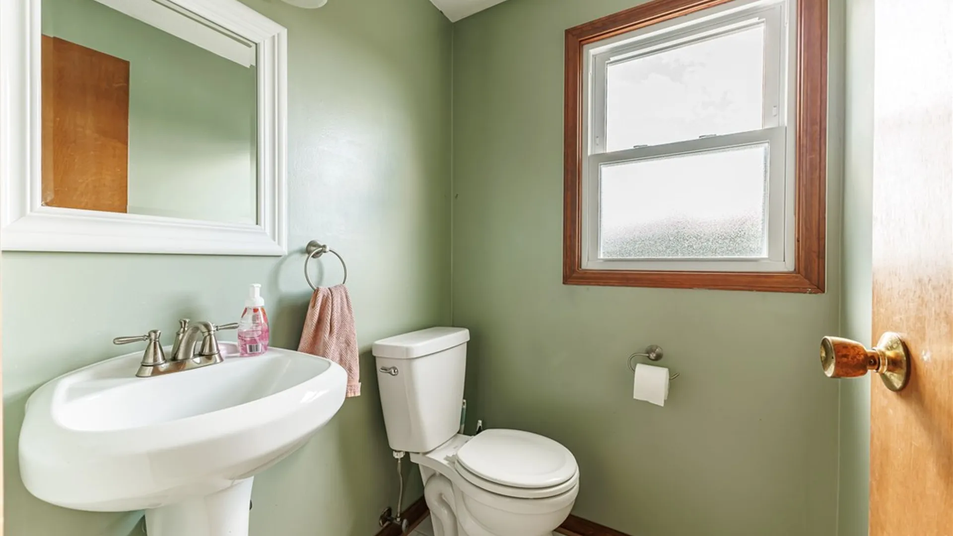 Property at 3 Pennsylvania Avenue, Livonia, NY 14414 19