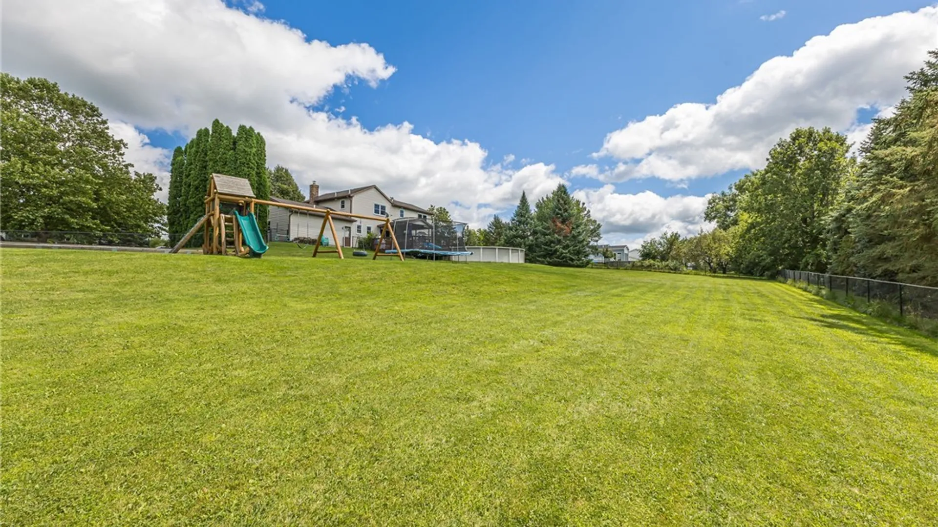 Property at 3 Pennsylvania Avenue, Livonia, NY 14414 40