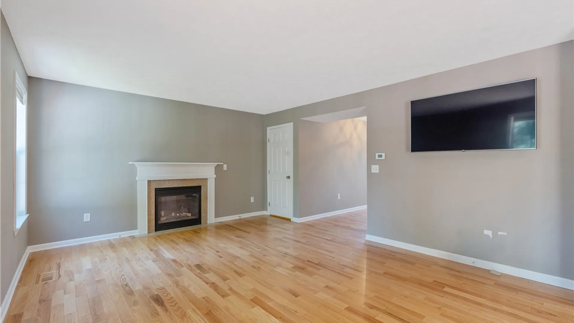 Property at 106 Victory Lane, Camillus, NY 13164 10
