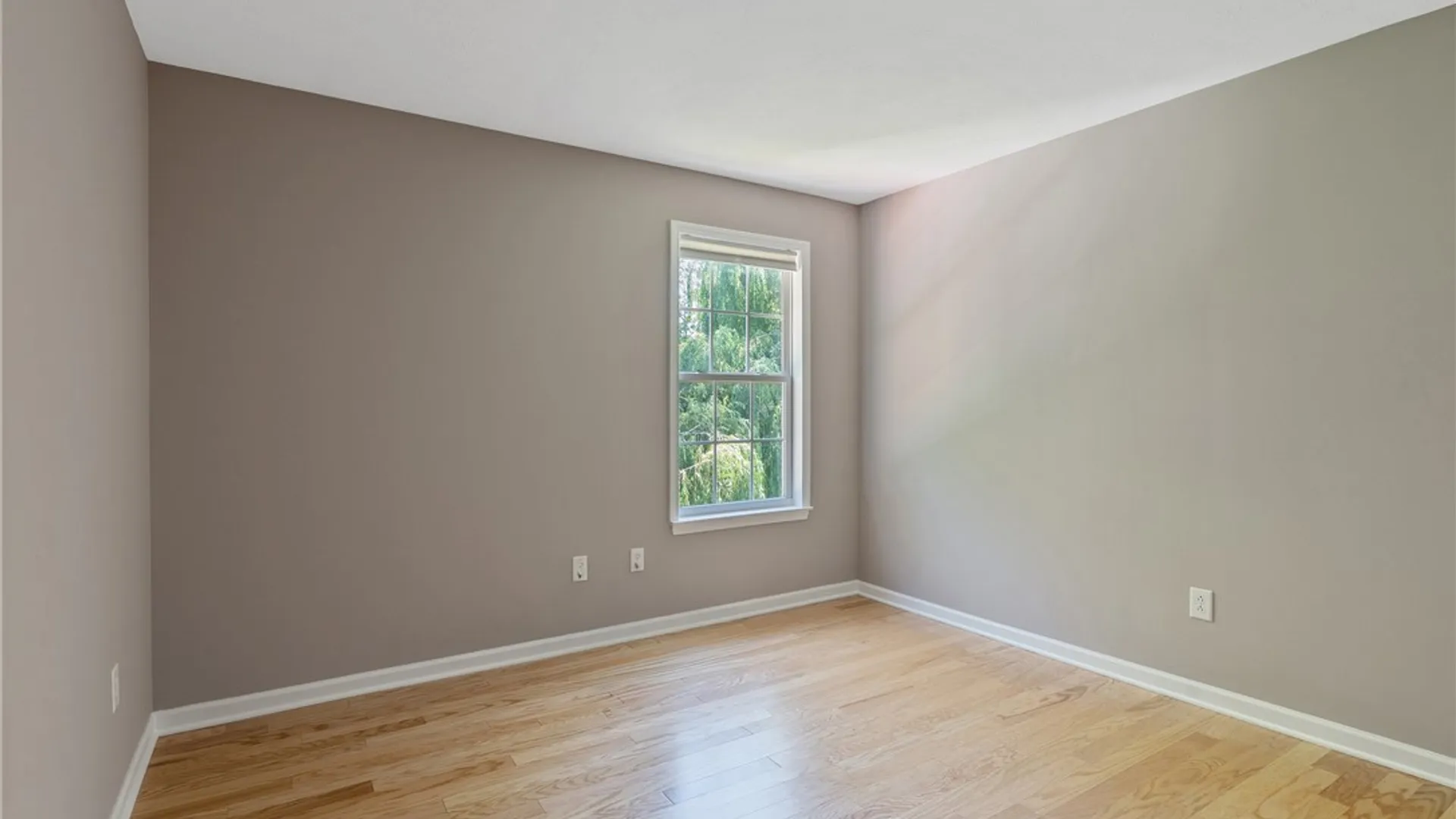 Property at 106 Victory Lane, Camillus, NY 13164 26