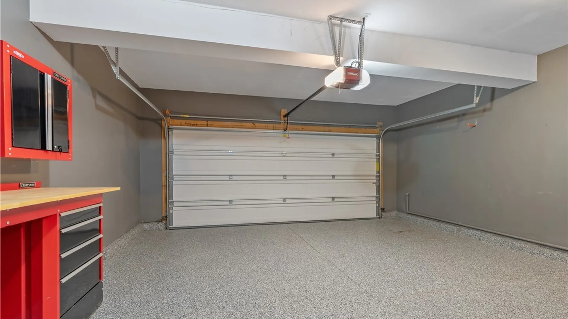 Property at 106 Victory Lane, Camillus, NY 13164 28