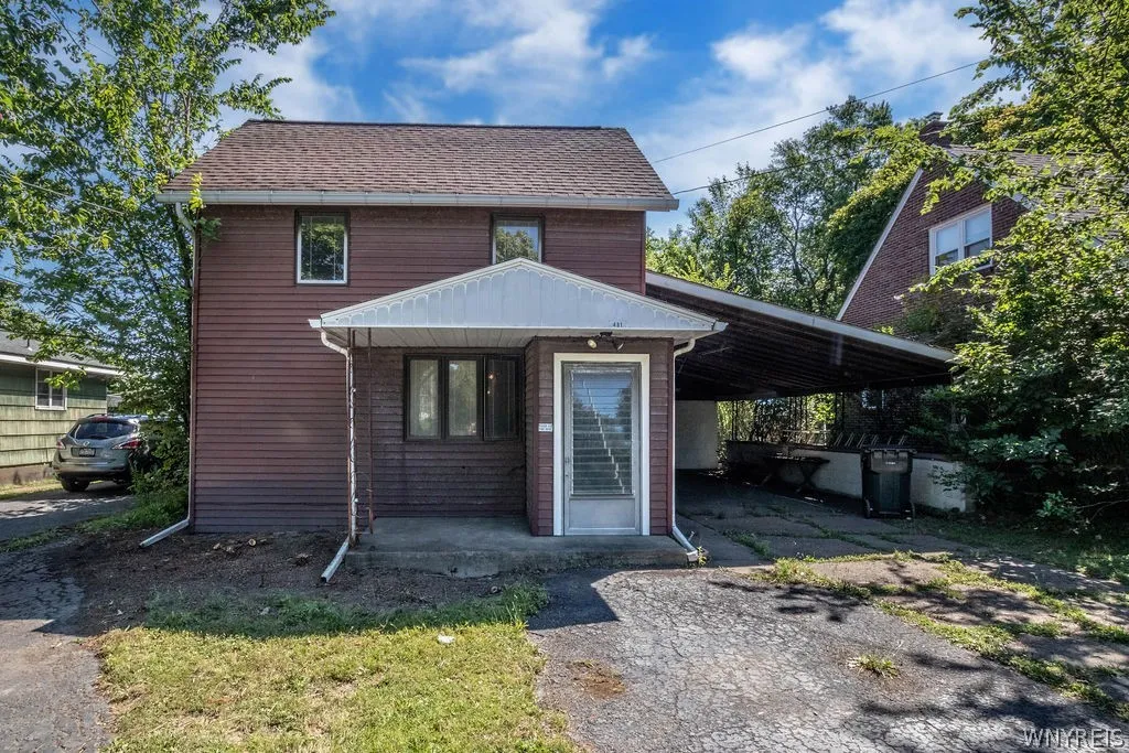 Property at 481 Division Street, North Tonawanda, NY 14120