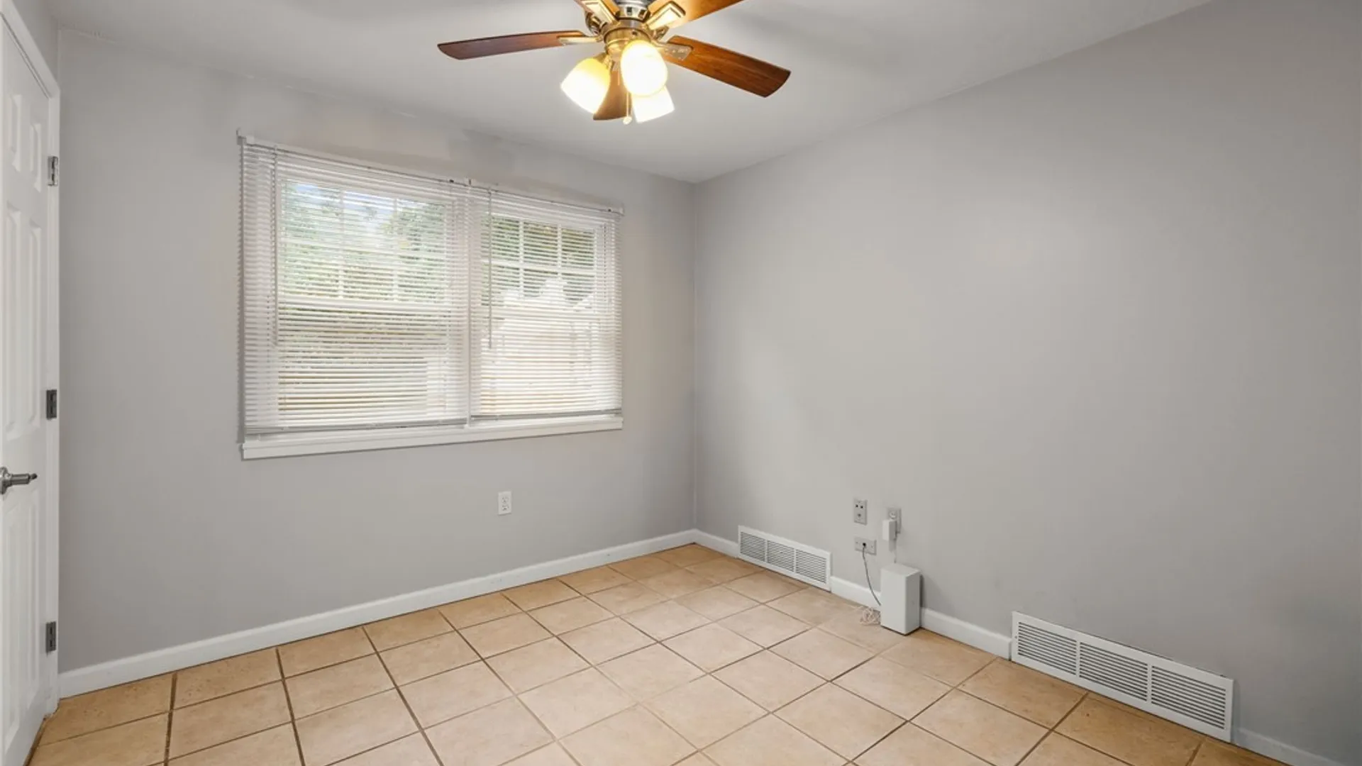 Property at 203 Wells Avenue, Clay, NY 13212 6