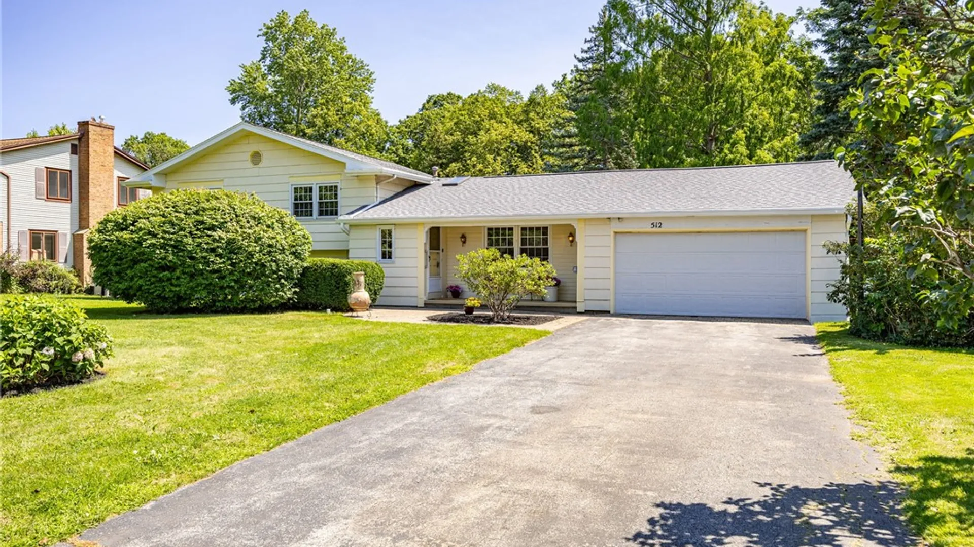 Property at 512 Black Walnut Drive, Greece, NY 14615 47