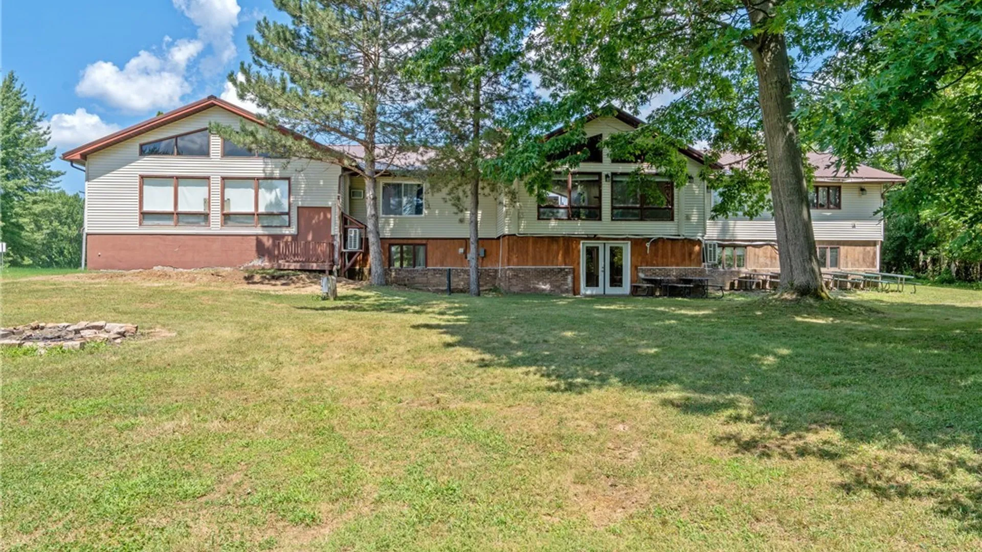Property at 17 Oneida River Road, Schroeppel, NY 13132 5