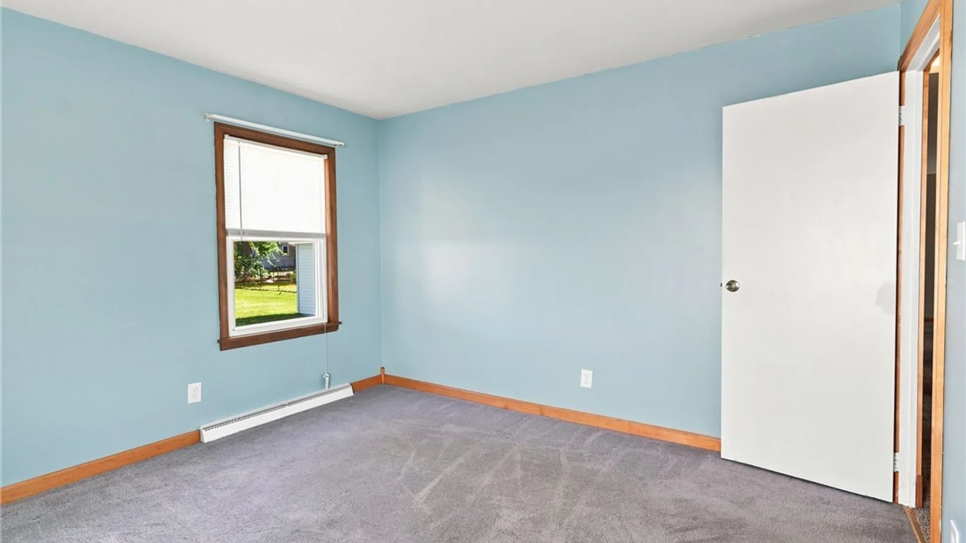 Property at 250 Desmond Drive, Tonawanda, NY 14150 21