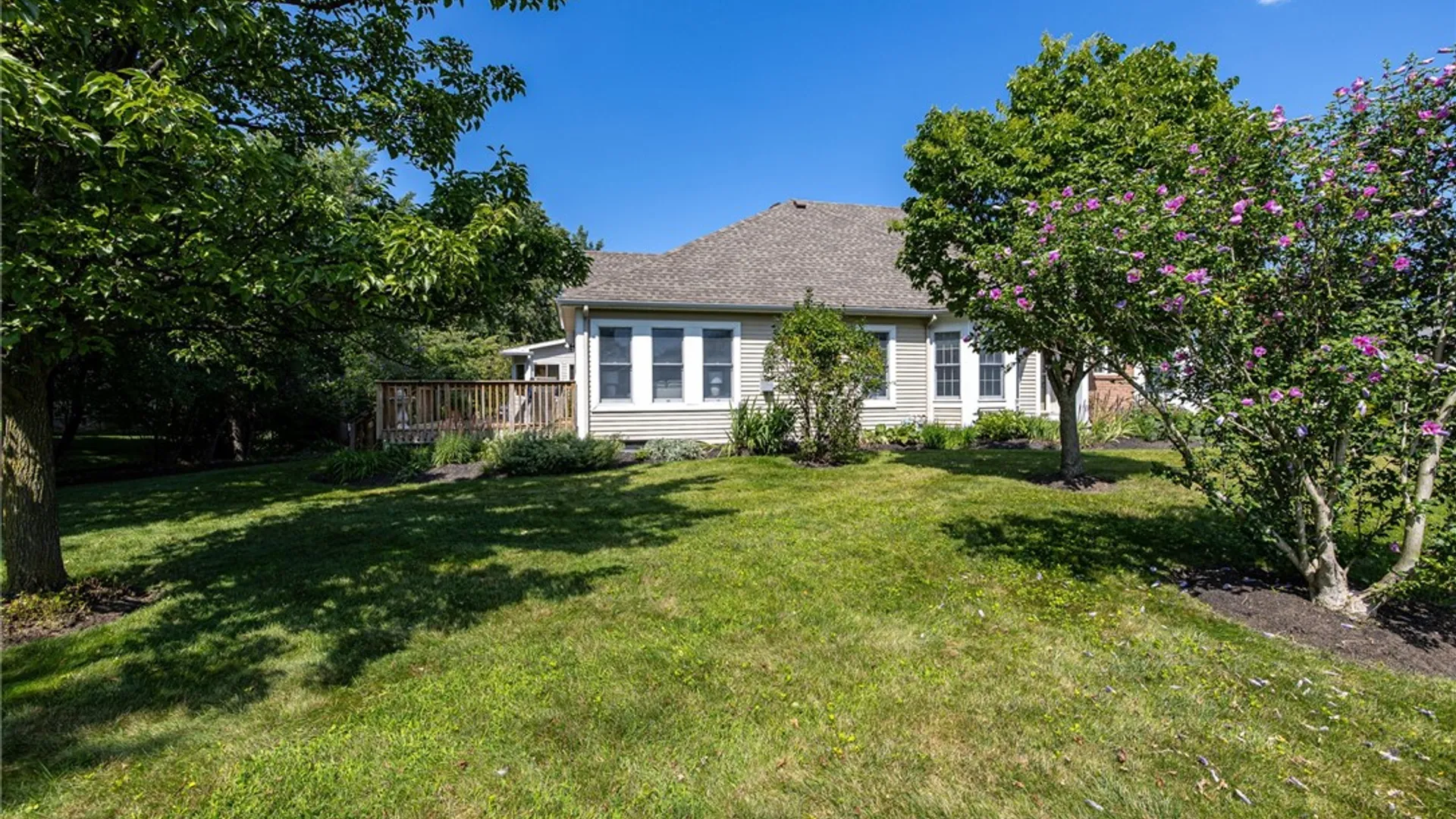 Property at 760 Bel Arbor Trail, Webster, NY 14580 5