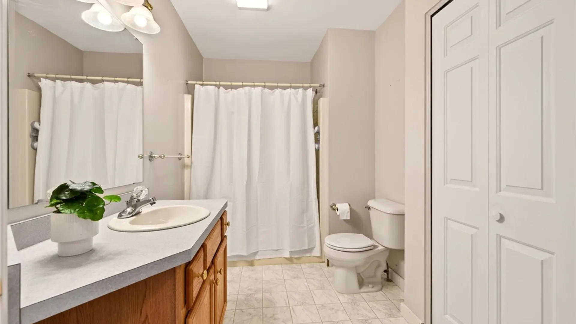 Property at 760 Bel Arbor Trail, Webster, NY 14580 25