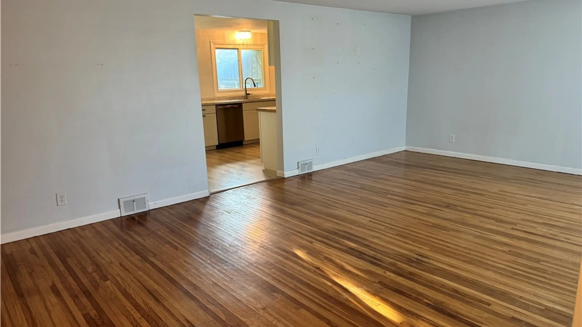 Property at 1158 Woodstock Avenue, Tonawanda, NY 14150 5