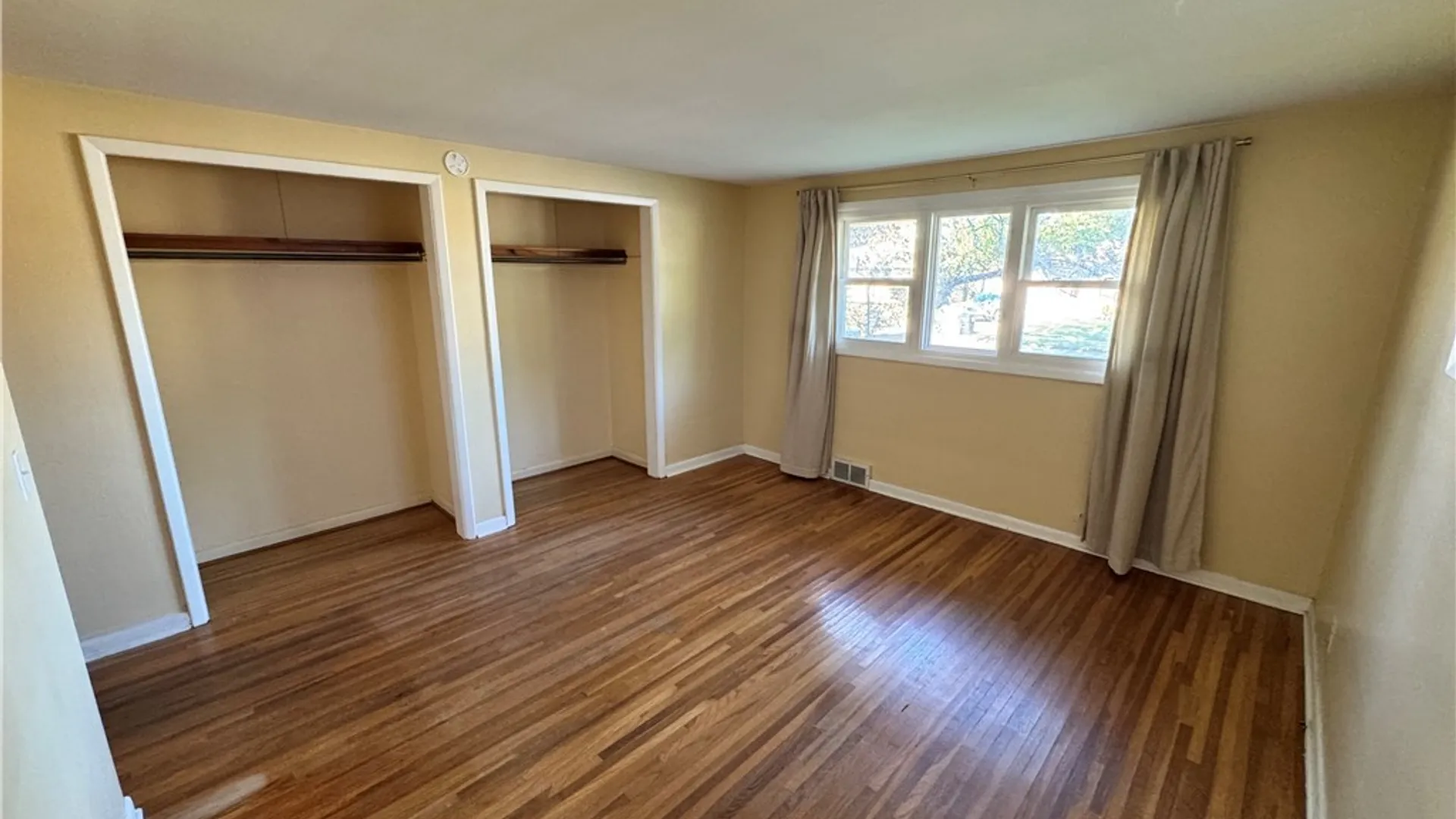 Property at 1158 Woodstock Avenue, Tonawanda, NY 14150 12