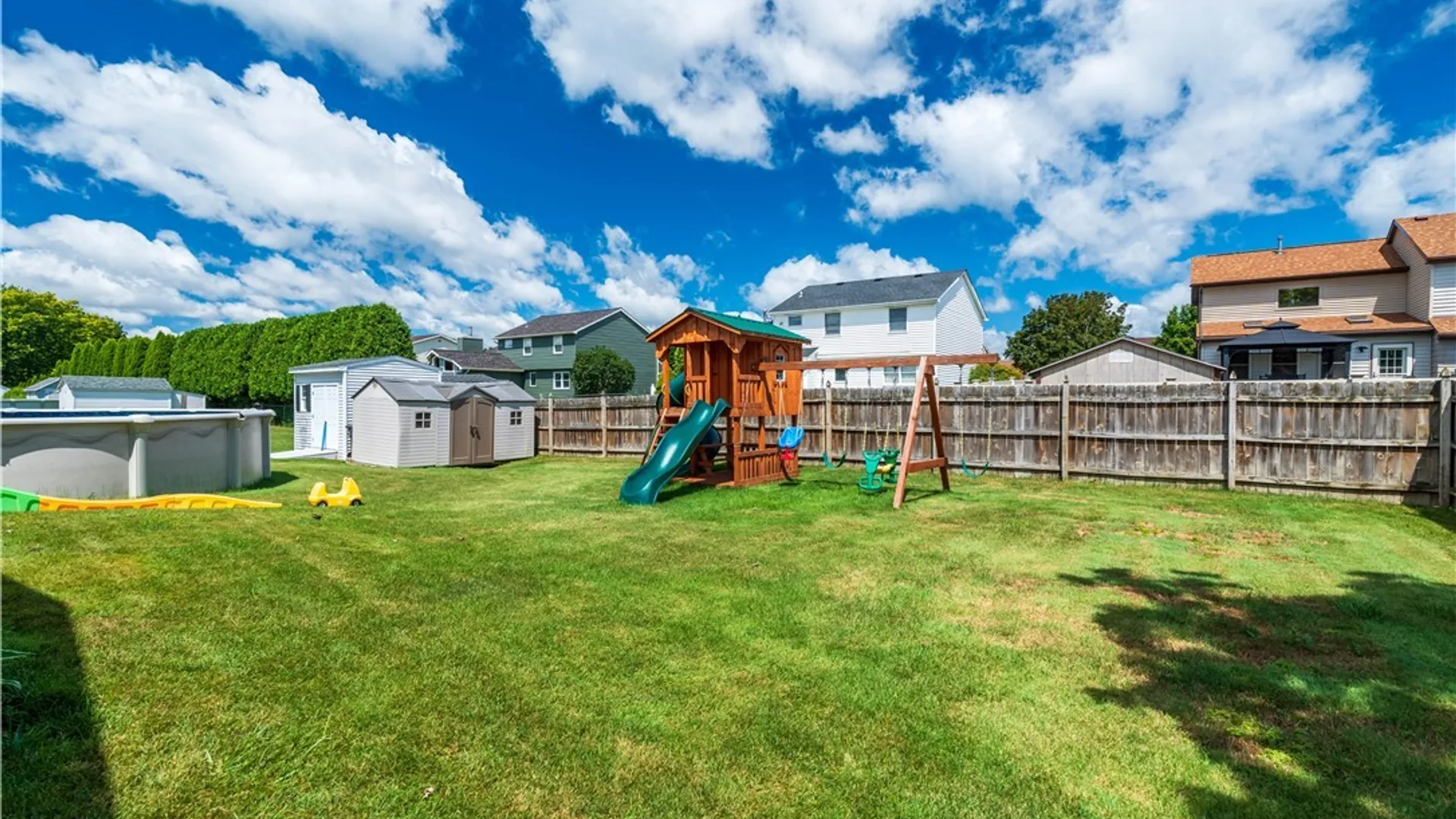 Property at 24 Grafton Ct, Lancaster, NY 14086 30