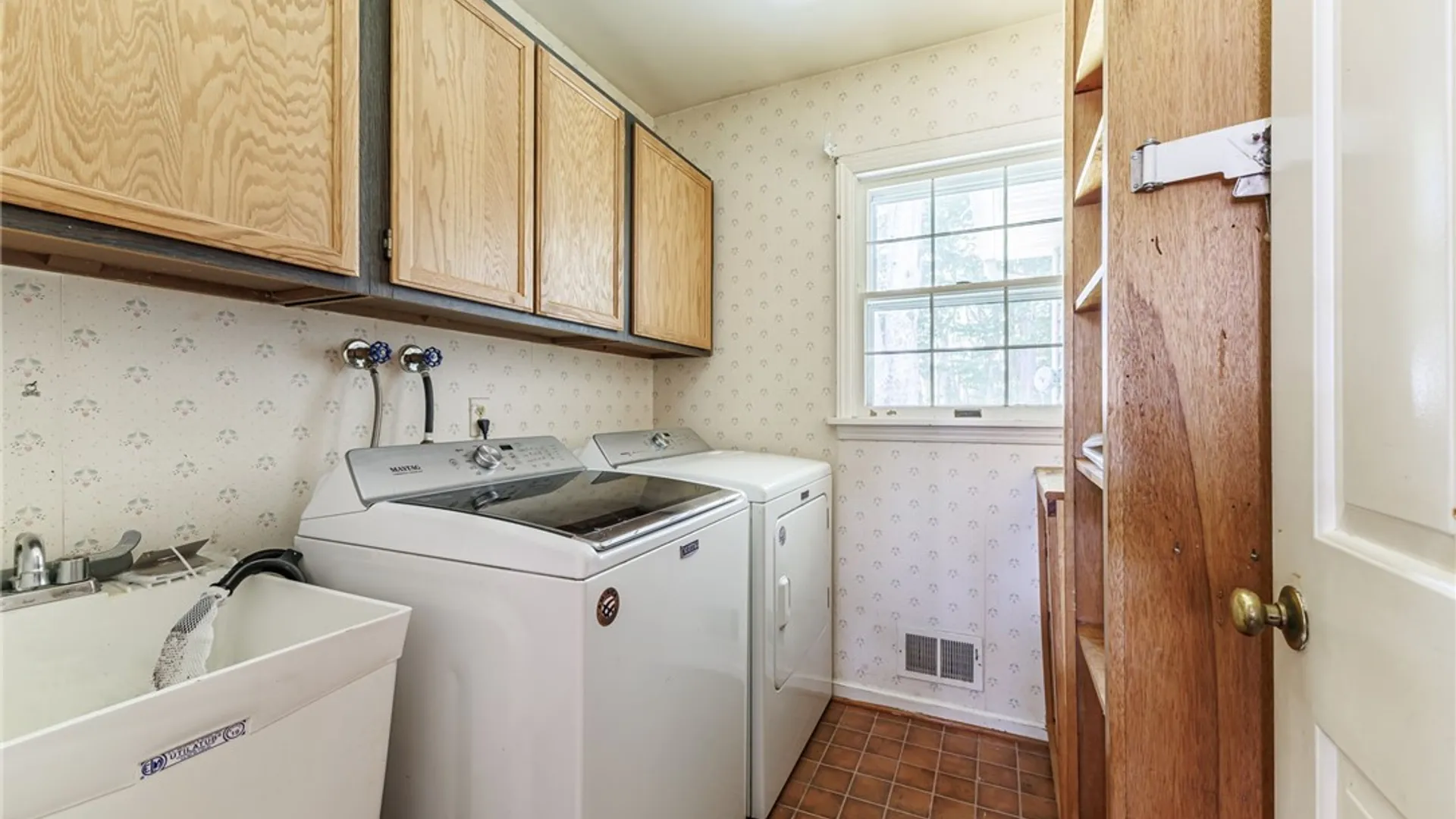 Property at 1244 Millcreek Run, Webster, NY 14580 22