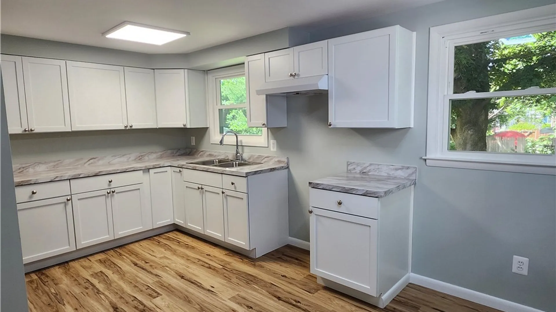 Property at 317 E Glen Avenue, Syracuse, NY 13205 6