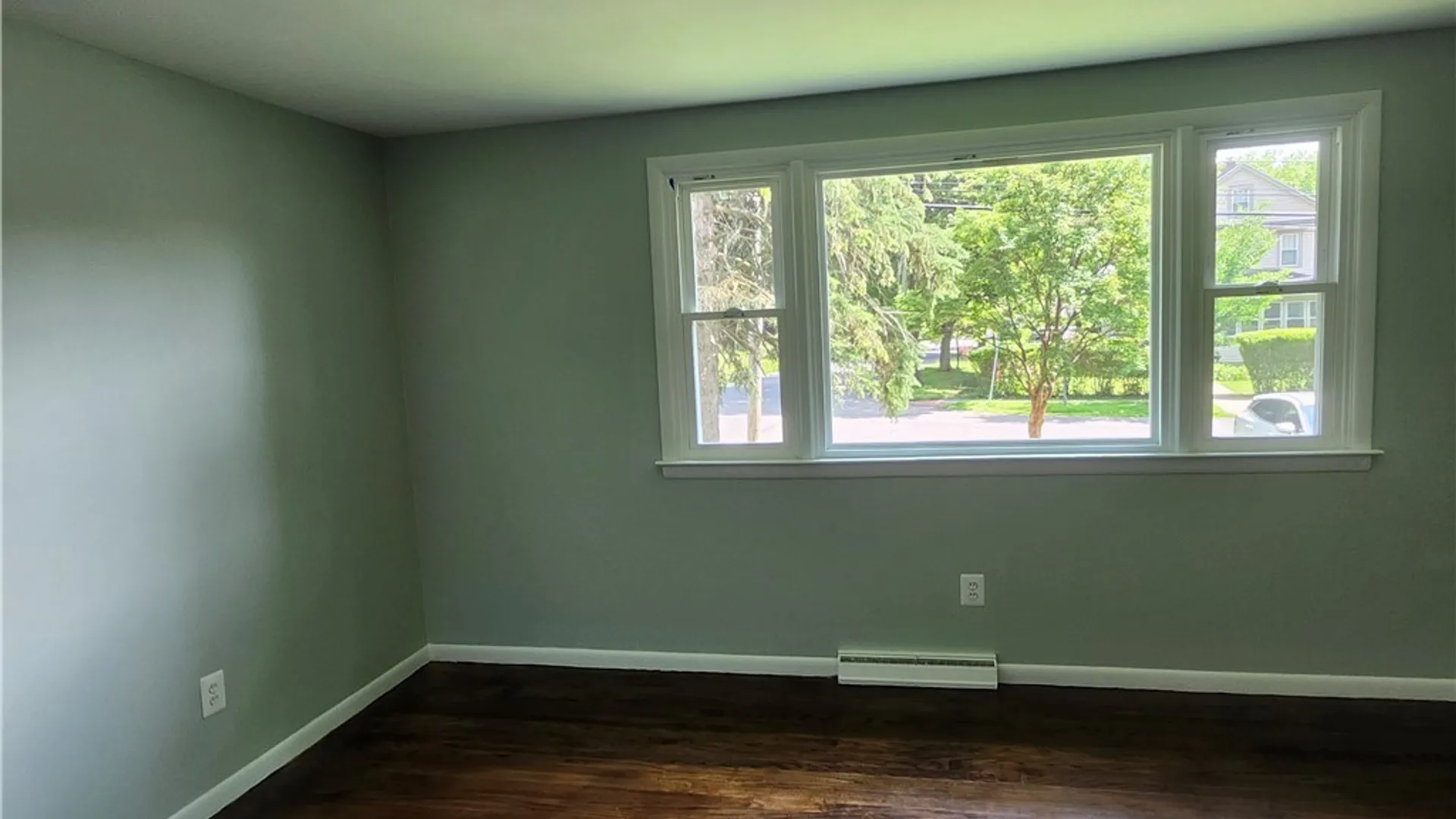 Property at 317 E Glen Avenue, Syracuse, NY 13205 8